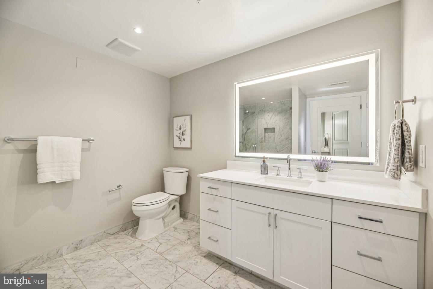 925 N FAIRFAX ST #908, ALEXANDRIA, Virginia 22314, 1 Bedroom Bedrooms, ,1 BathroomBathrooms,Residential,For sale,925 N FAIRFAX ST #908,VAAX2052432 MLS # VAAX2052432