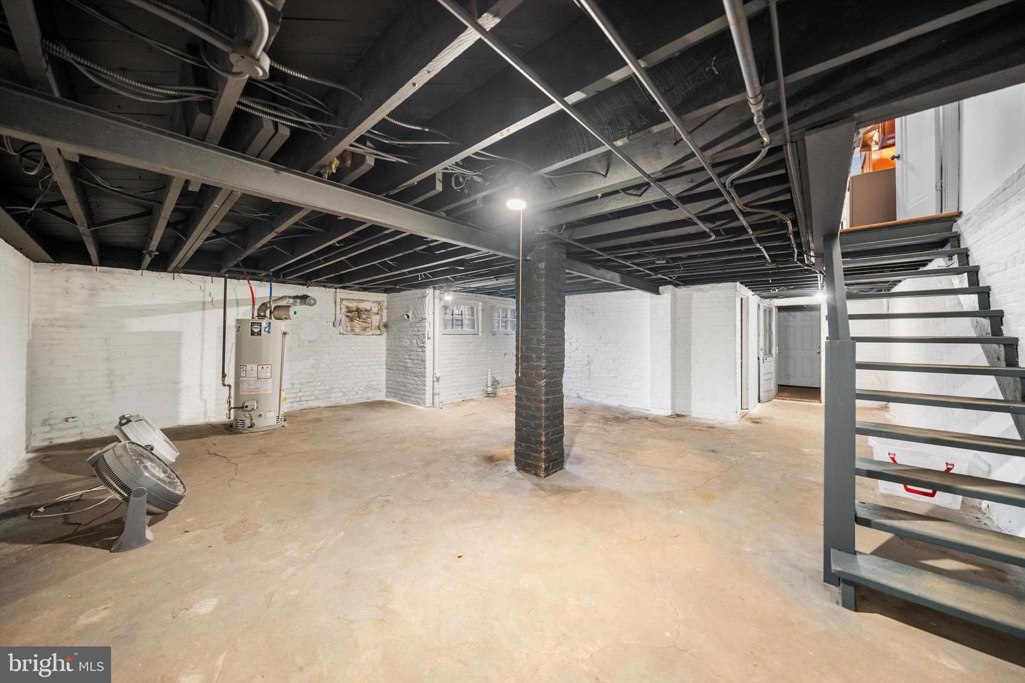 3551 HERTFORD PL NW, WASHINGTON, District Of Columbia 20010, 4 Bedrooms Bedrooms, ,2 BathroomsBathrooms,Residential,For sale,3551 HERTFORD PL NW,DCDC2235286 MLS # DCDC2235286