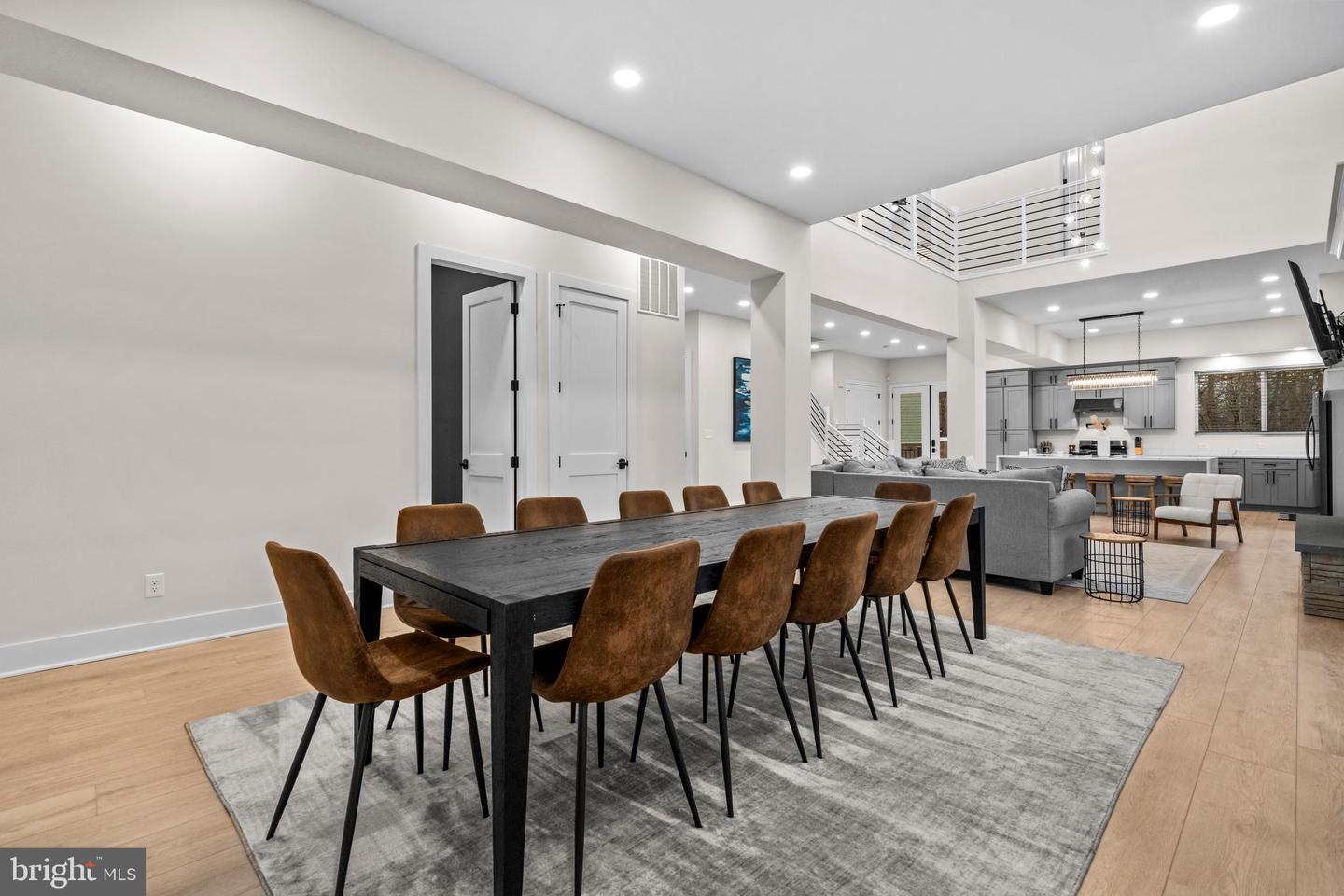 13543 HANGING ROCK LN, LOVETTSVILLE, Virginia 20180, 4 Bedrooms Bedrooms, ,4 BathroomsBathrooms,Residential,For sale,13543 HANGING ROCK LN,VALO2112532 MLS # VALO2112532