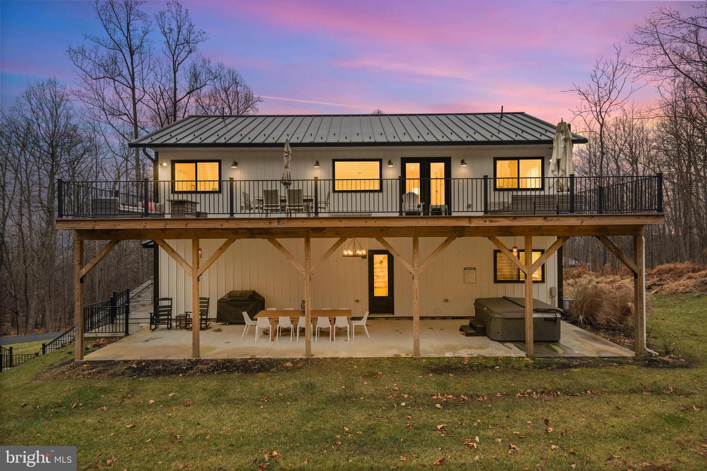 13543 HANGING ROCK LN, LOVETTSVILLE, Virginia 20180, 4 Bedrooms Bedrooms, ,4 BathroomsBathrooms,Residential,For sale,13543 HANGING ROCK LN,VALO2112532 MLS # VALO2112532