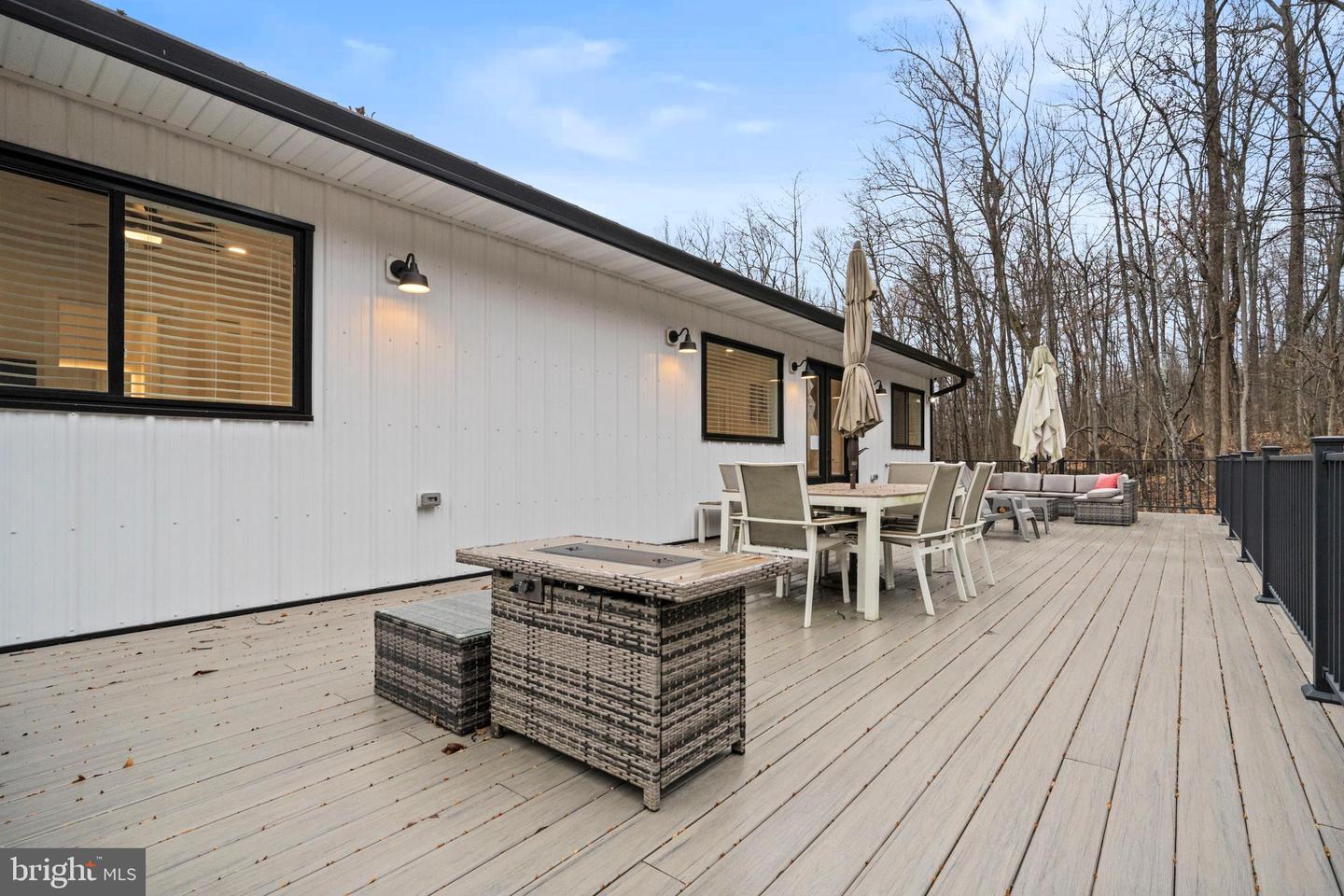 13543 HANGING ROCK LN, LOVETTSVILLE, Virginia 20180, 4 Bedrooms Bedrooms, ,4 BathroomsBathrooms,Residential,For sale,13543 HANGING ROCK LN,VALO2112532 MLS # VALO2112532