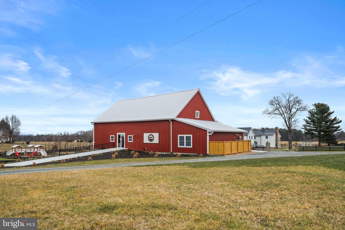 13543 HANGING ROCK LN, LOVETTSVILLE, Virginia 20180, 4 Bedrooms Bedrooms, ,4 BathroomsBathrooms,Residential,For sale,13543 HANGING ROCK LN,VALO2112532 MLS # VALO2112532