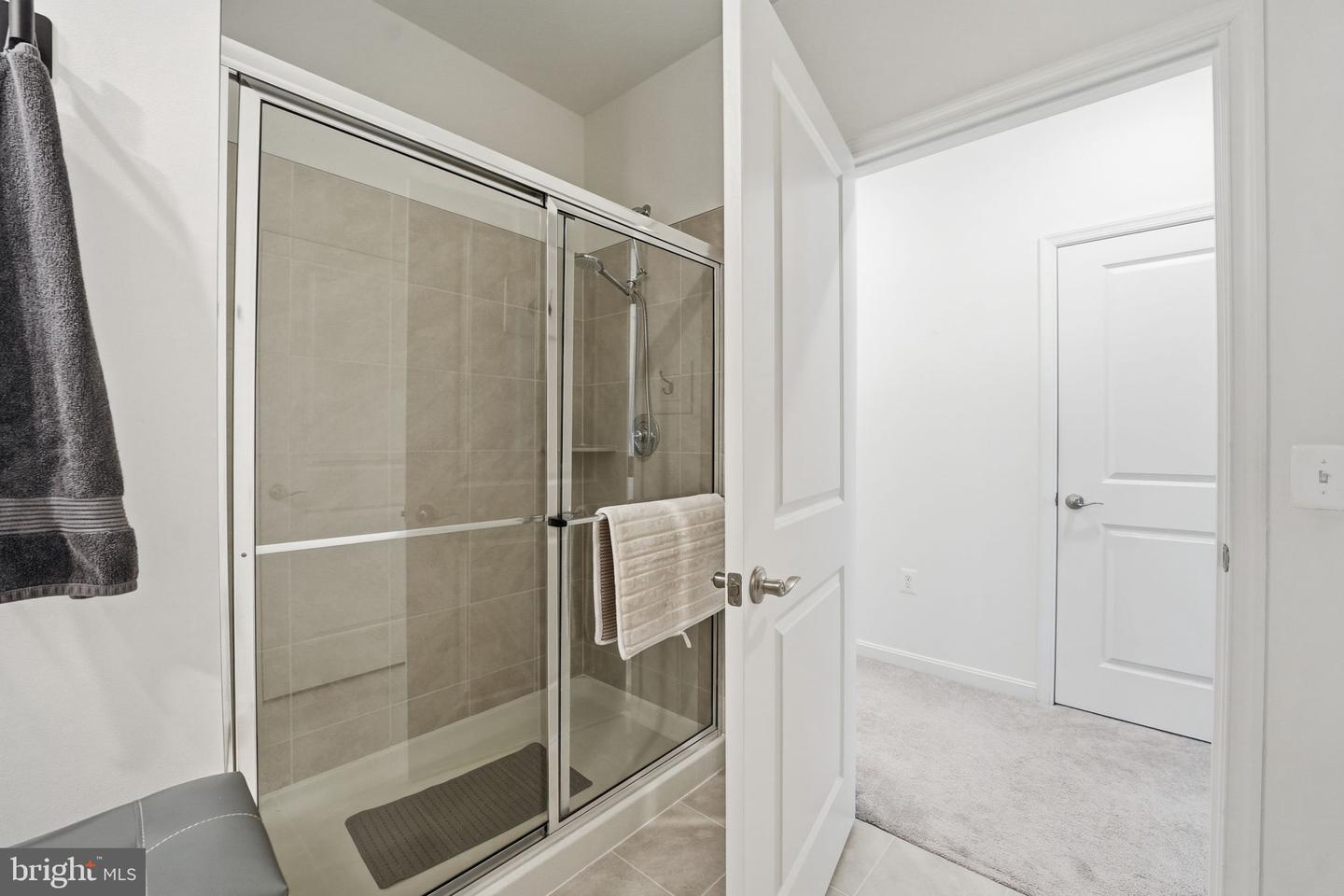 3720 HAVERTILL LN #407, WOODBRIDGE, Virginia 22193, 2 Bedrooms Bedrooms, ,2 BathroomsBathrooms,Residential,For sale,3720 HAVERTILL LN #407,VAPW2109312 MLS # VAPW2109312