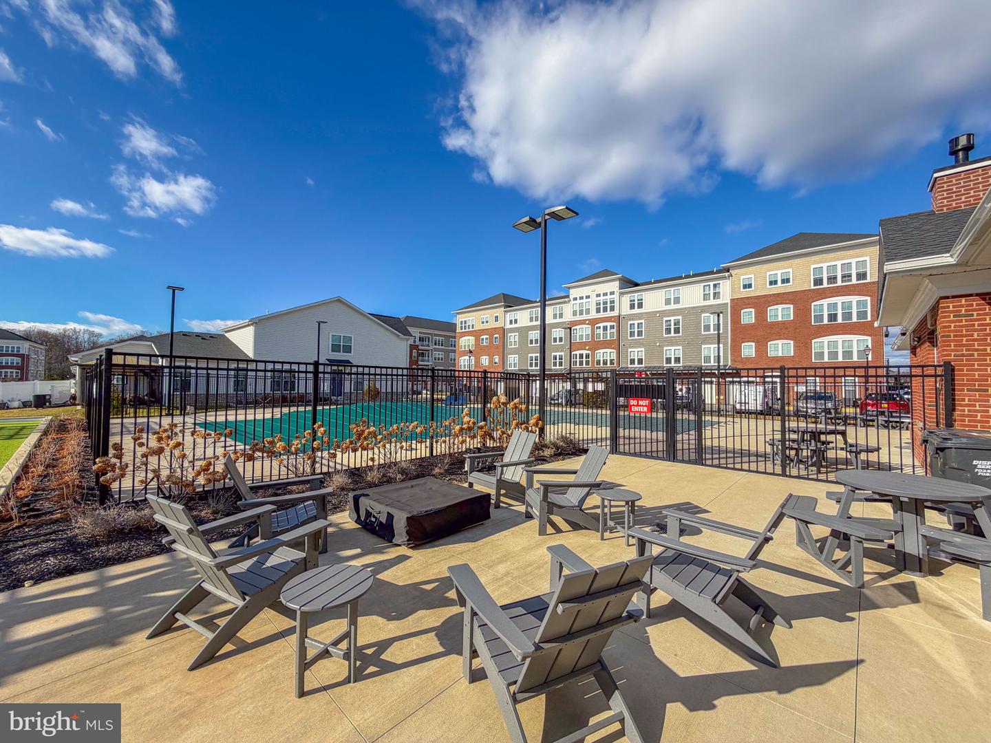 3720 HAVERTILL LN #407, WOODBRIDGE, Virginia 22193, 2 Bedrooms Bedrooms, ,2 BathroomsBathrooms,Residential,For sale,3720 HAVERTILL LN #407,VAPW2109312 MLS # VAPW2109312