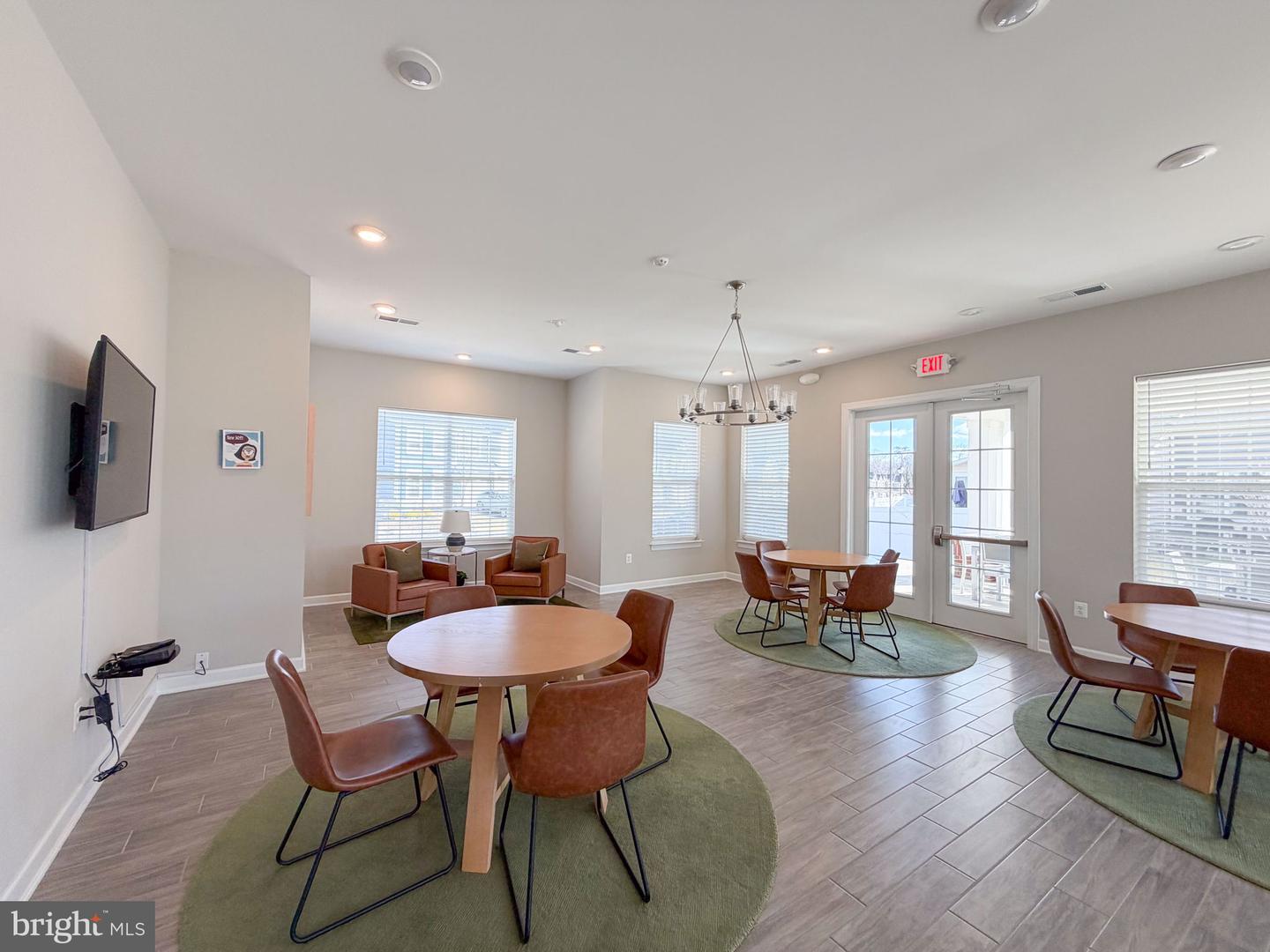 3720 HAVERTILL LN #407, WOODBRIDGE, Virginia 22193, 2 Bedrooms Bedrooms, ,2 BathroomsBathrooms,Residential,For sale,3720 HAVERTILL LN #407,VAPW2109312 MLS # VAPW2109312