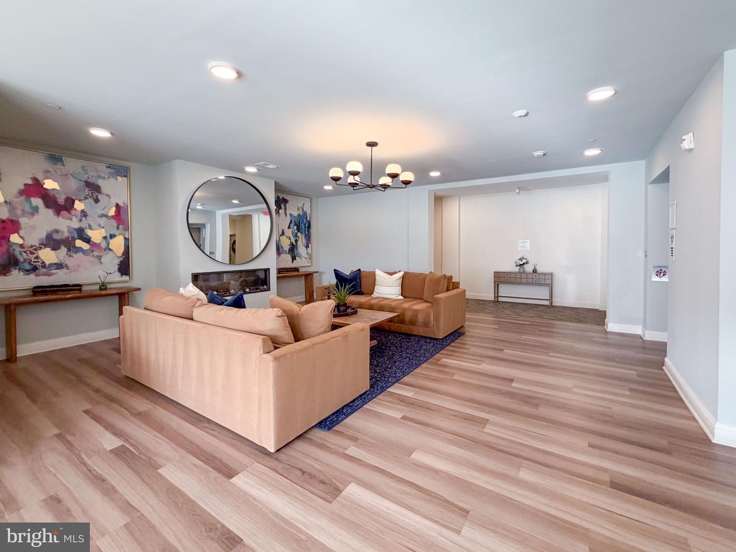 3720 HAVERTILL LN #407, WOODBRIDGE, Virginia 22193, 2 Bedrooms Bedrooms, ,2 BathroomsBathrooms,Residential,For sale,3720 HAVERTILL LN #407,VAPW2109312 MLS # VAPW2109312