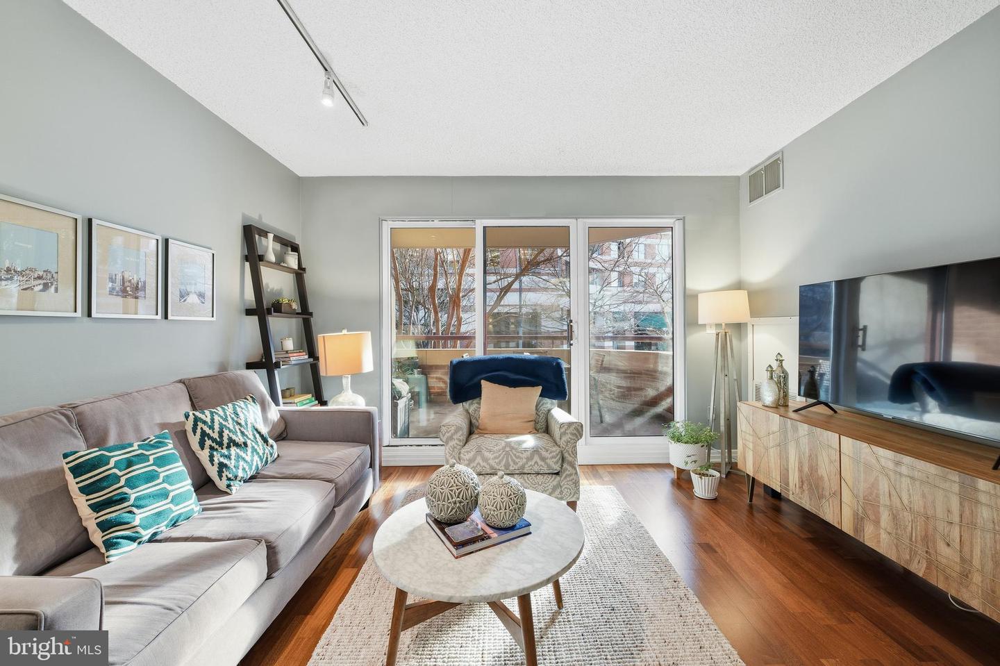 2301 N ST NW #212, WASHINGTON, District Of Columbia 20037, 1 Bedroom Bedrooms, ,1 BathroomBathrooms,Residential,For sale,2301 N ST NW #212,DCDC2235438 MLS # DCDC2235438 2301 N ST NW #212, WASHINGTON, District Of Columbia 20037, 1 Bedroom Bedrooms, ,1 BathroomBathrooms,Residential,For sale,2301 N ST NW #212,DCDC2235438 MLS # DCDC2235438