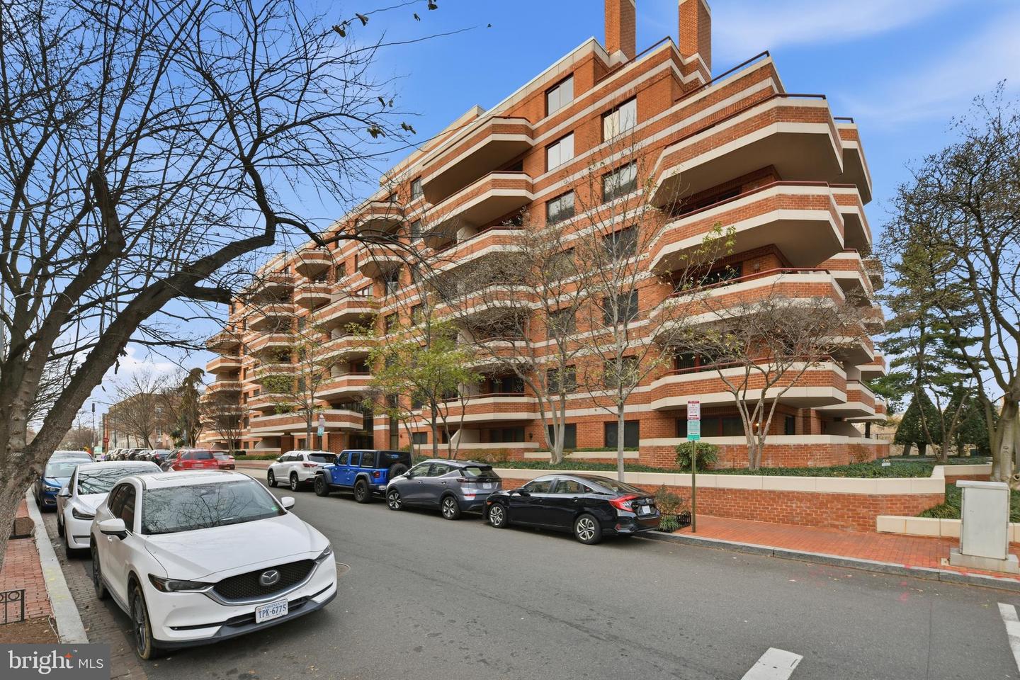2301 N ST NW #212, WASHINGTON, District Of Columbia 20037, 1 Bedroom Bedrooms, ,1 BathroomBathrooms,Residential,For sale,2301 N ST NW #212,DCDC2235438 MLS # DCDC2235438 2301 N ST NW #212, WASHINGTON, District Of Columbia 20037, 1 Bedroom Bedrooms, ,1 BathroomBathrooms,Residential,For sale,2301 N ST NW #212,DCDC2235438 MLS # DCDC2235438