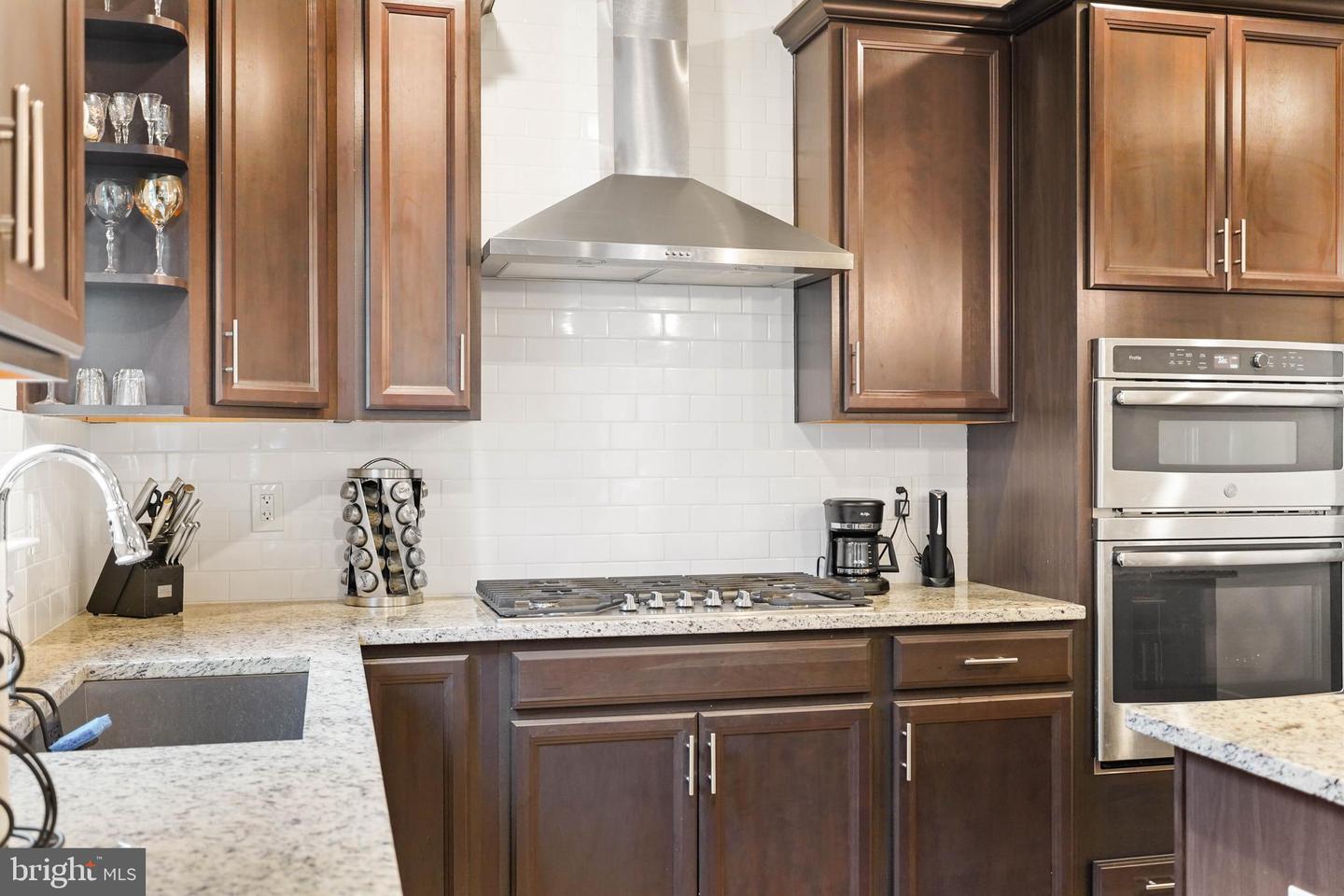 17751 WHITE CAMPION WAY, DUMFRIES, Virginia 22026, 4 Bedrooms Bedrooms, ,5 BathroomsBathrooms,Residential,For sale,17751 WHITE CAMPION WAY,VAPW2109386 MLS # VAPW2109386