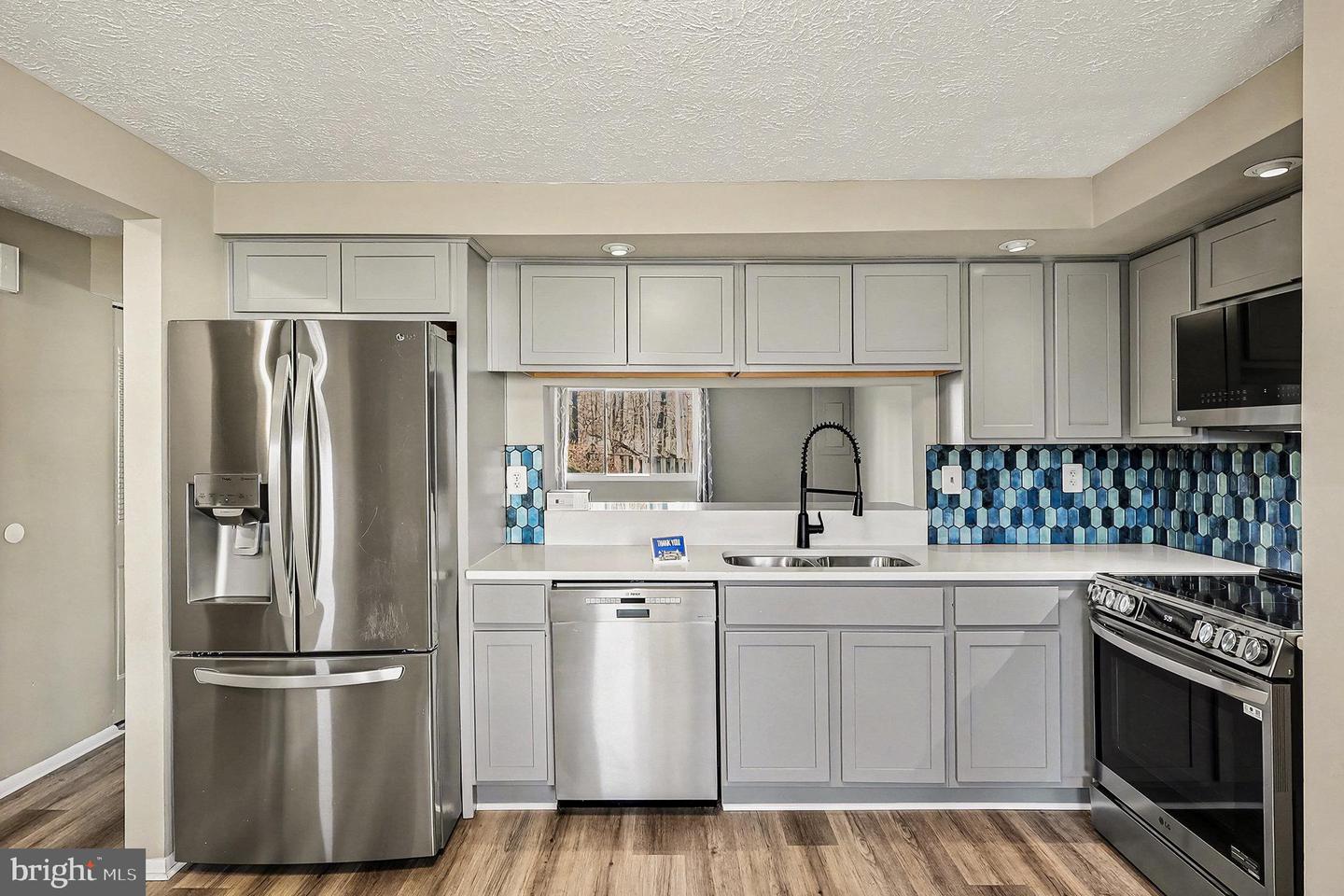 10161 E WILMINGTON ST, MANASSAS, Virginia 20109, 3 Bedrooms Bedrooms, 1 Room Rooms,2 BathroomsBathrooms,Residential,For sale,10161 E WILMINGTON ST,VAPW2109400 MLS # VAPW2109400