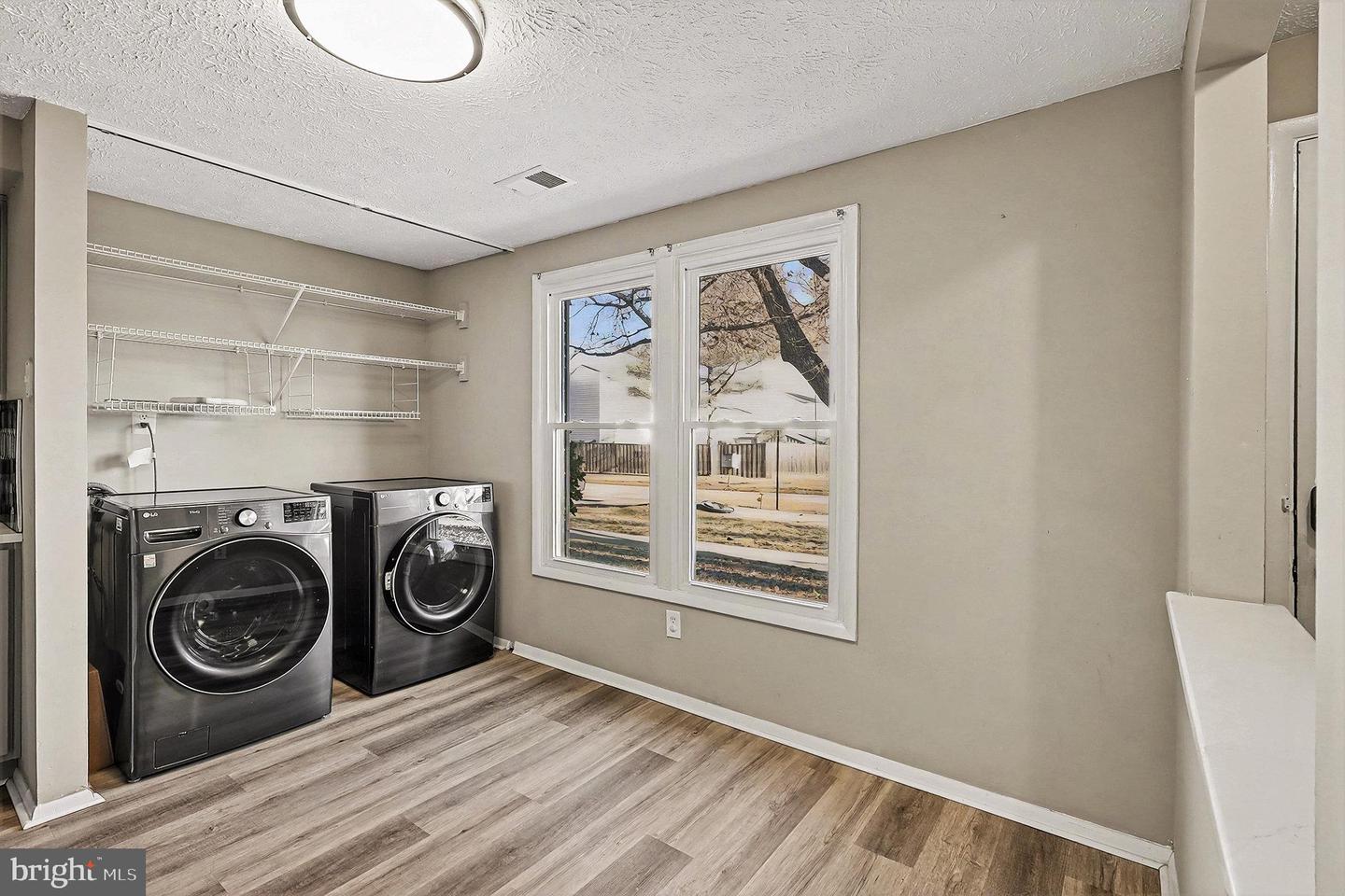 10161 E WILMINGTON ST, MANASSAS, Virginia 20109, 3 Bedrooms Bedrooms, 1 Room Rooms,2 BathroomsBathrooms,Residential,For sale,10161 E WILMINGTON ST,VAPW2109400 MLS # VAPW2109400