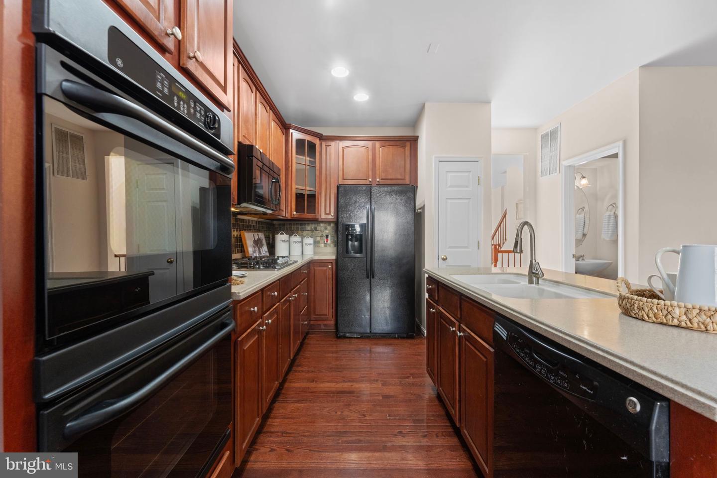 824 PERSIMMON PL, CULPEPER, Virginia 22701, 3 Bedrooms Bedrooms, ,3 BathroomsBathrooms,Residential,For sale,824 PERSIMMON PL,VACU2012262 MLS # VACU2012262