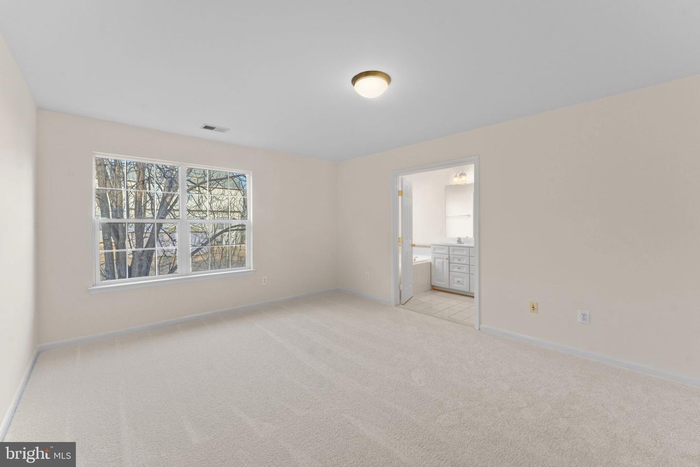 824 PERSIMMON PL, CULPEPER, Virginia 22701, 3 Bedrooms Bedrooms, ,3 BathroomsBathrooms,Residential,For sale,824 PERSIMMON PL,VACU2012262 MLS # VACU2012262