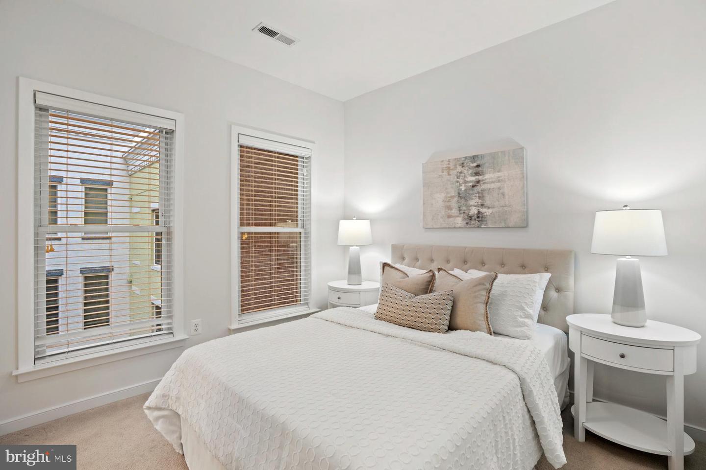 1022 3RD PL SE, WASHINGTON, District Of Columbia 20003, 4 Bedrooms Bedrooms, ,3 BathroomsBathrooms,Residential,For sale,1022 3RD PL SE,DCDC2235620 MLS # DCDC2235620