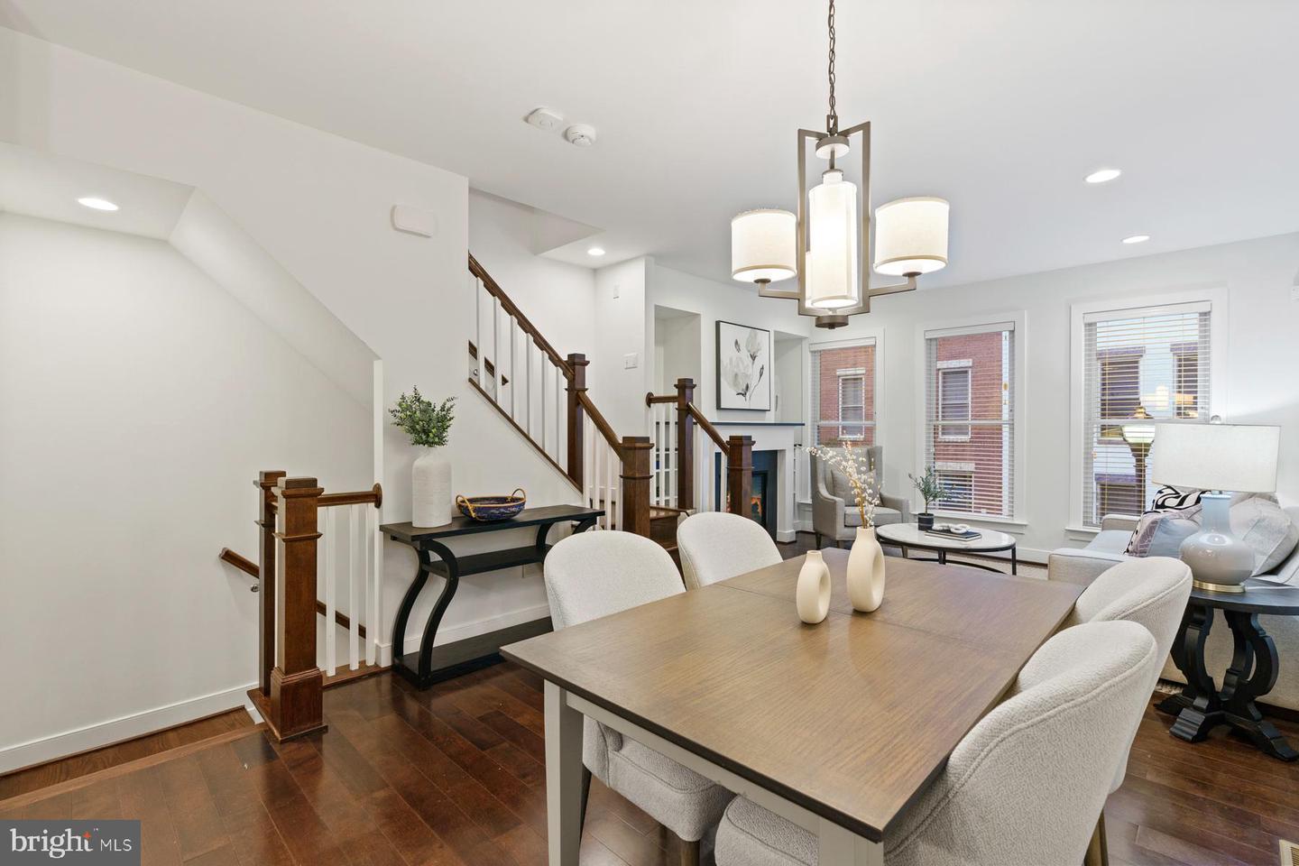 1022 3RD PL SE, WASHINGTON, District Of Columbia 20003, 4 Bedrooms Bedrooms, ,3 BathroomsBathrooms,Residential,For sale,1022 3RD PL SE,DCDC2235620 MLS # DCDC2235620