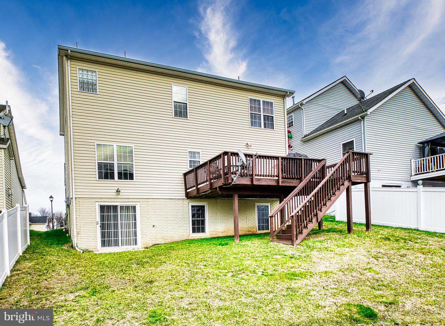 21 CARLSBAD DR, STAFFORD, Virginia 22554, 5 Bedrooms Bedrooms, ,3 BathroomsBathrooms,Residential,For sale,21 CARLSBAD DR,VAST2044822 MLS # VAST2044822