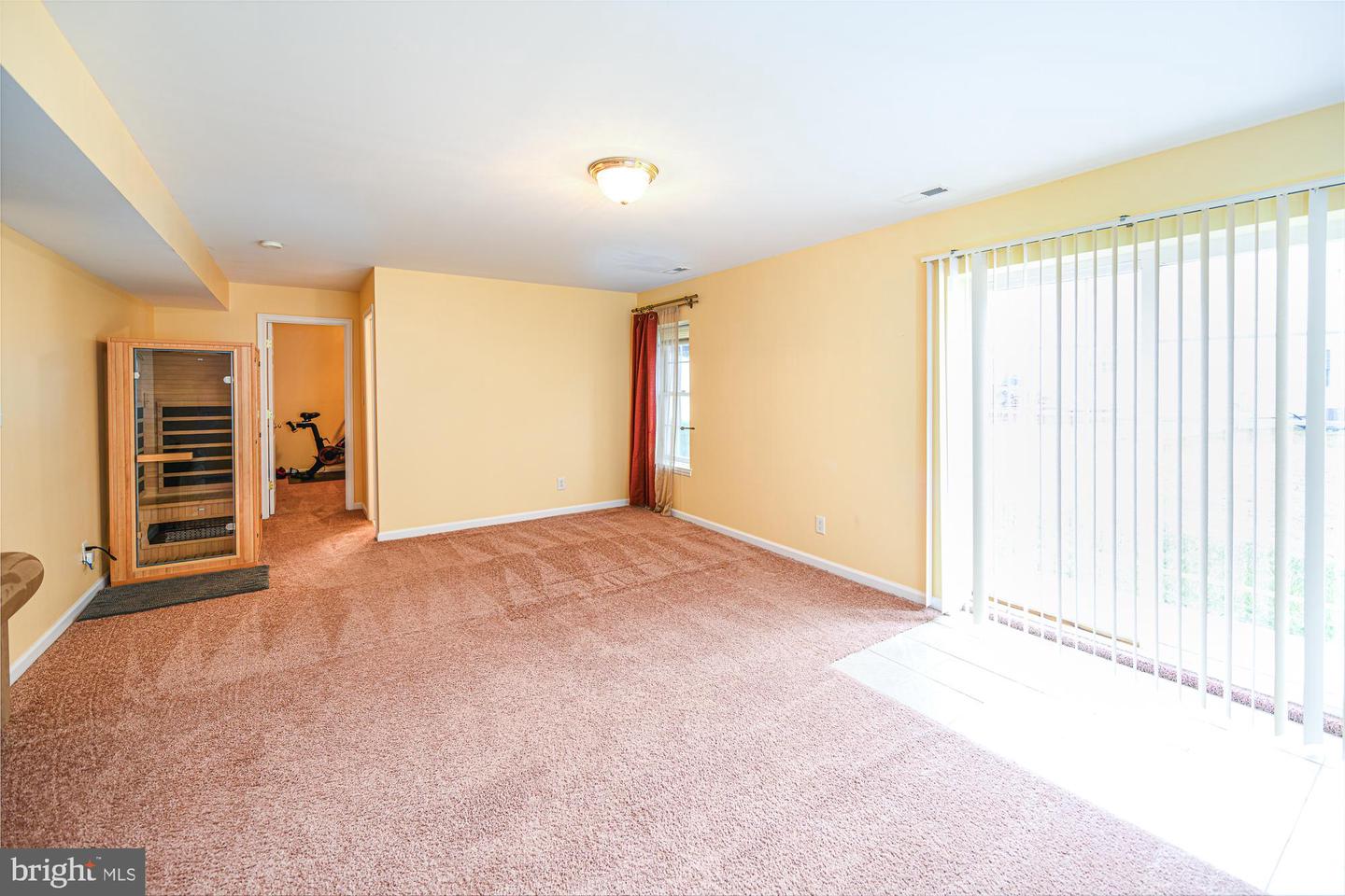 21 CARLSBAD DR, STAFFORD, Virginia 22554, 5 Bedrooms Bedrooms, ,3 BathroomsBathrooms,Residential,For sale,21 CARLSBAD DR,VAST2044822 MLS # VAST2044822