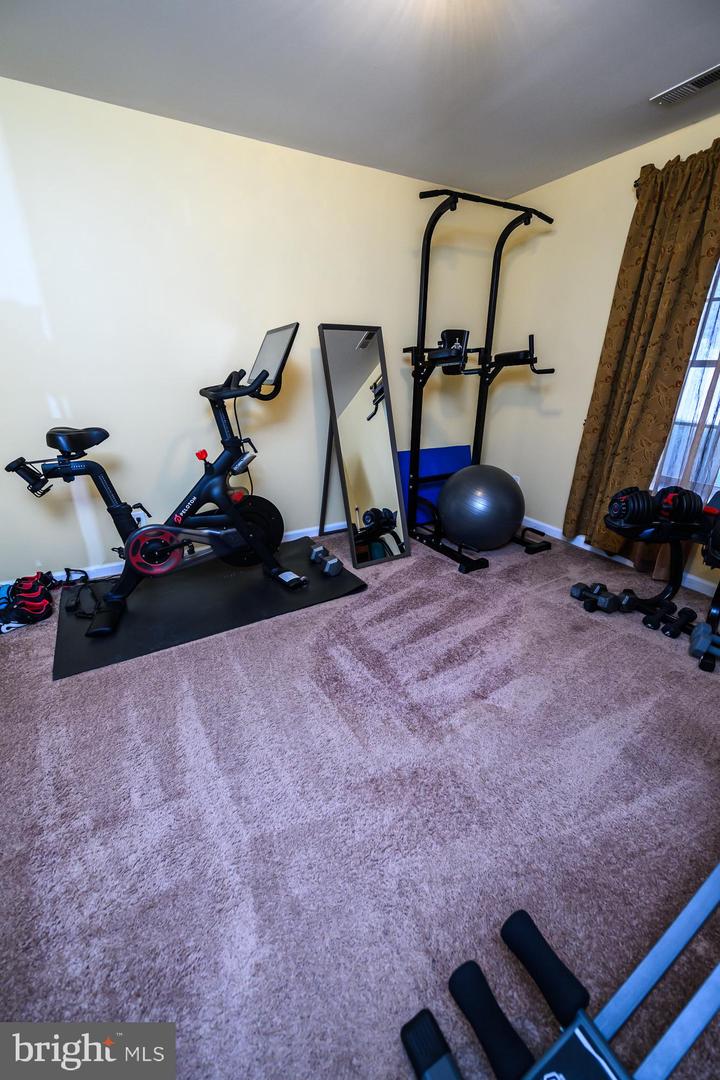 21 CARLSBAD DR, STAFFORD, Virginia 22554, 5 Bedrooms Bedrooms, ,3 BathroomsBathrooms,Residential,For sale,21 CARLSBAD DR,VAST2044822 MLS # VAST2044822