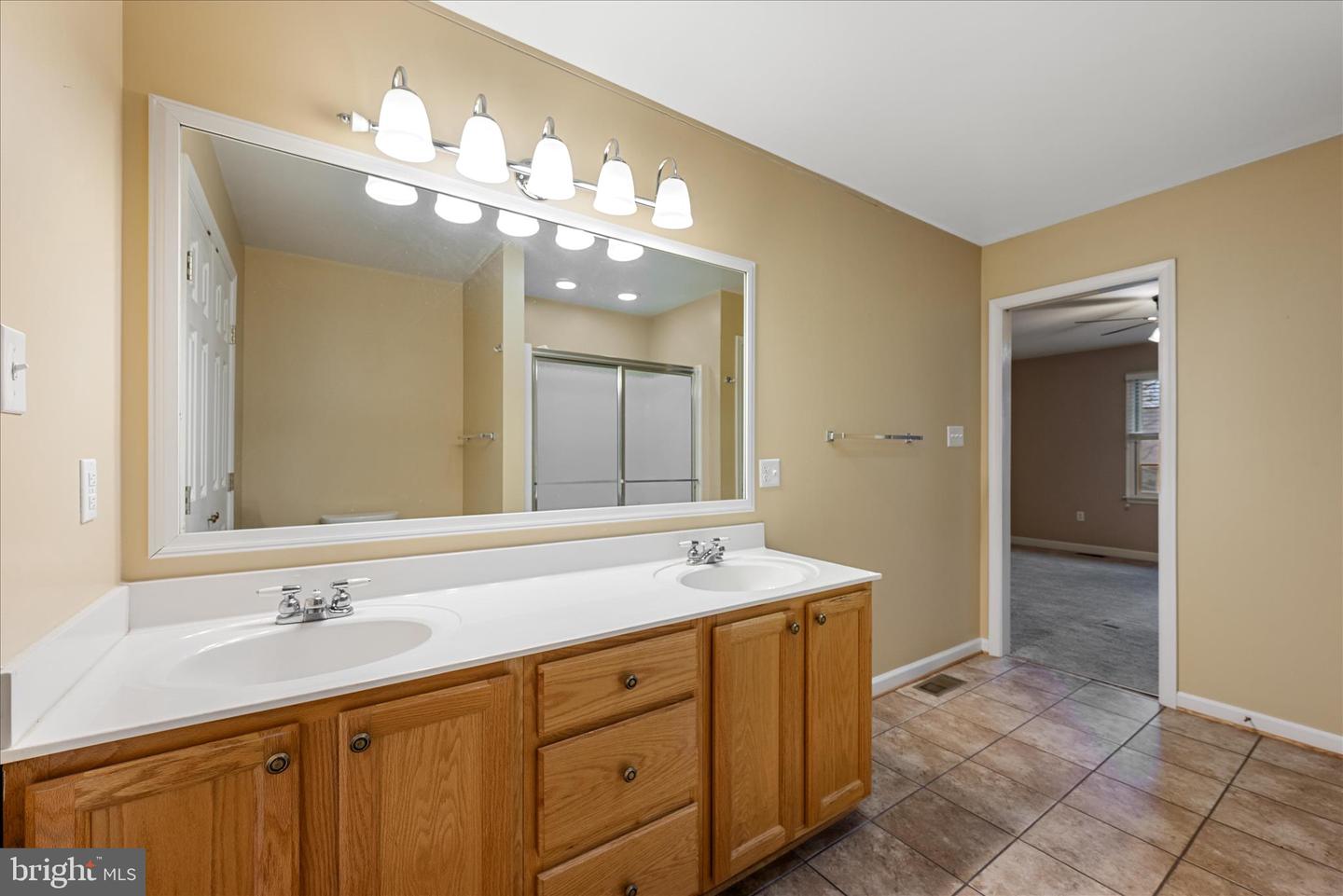 126 FAIRGROUND RD, WOODSTOCK, Virginia 22664, 3 Bedrooms Bedrooms, 9 Rooms Rooms,2 BathroomsBathrooms,Residential,For sale,126 FAIRGROUND RD,VASH2013236 MLS # VASH2013236