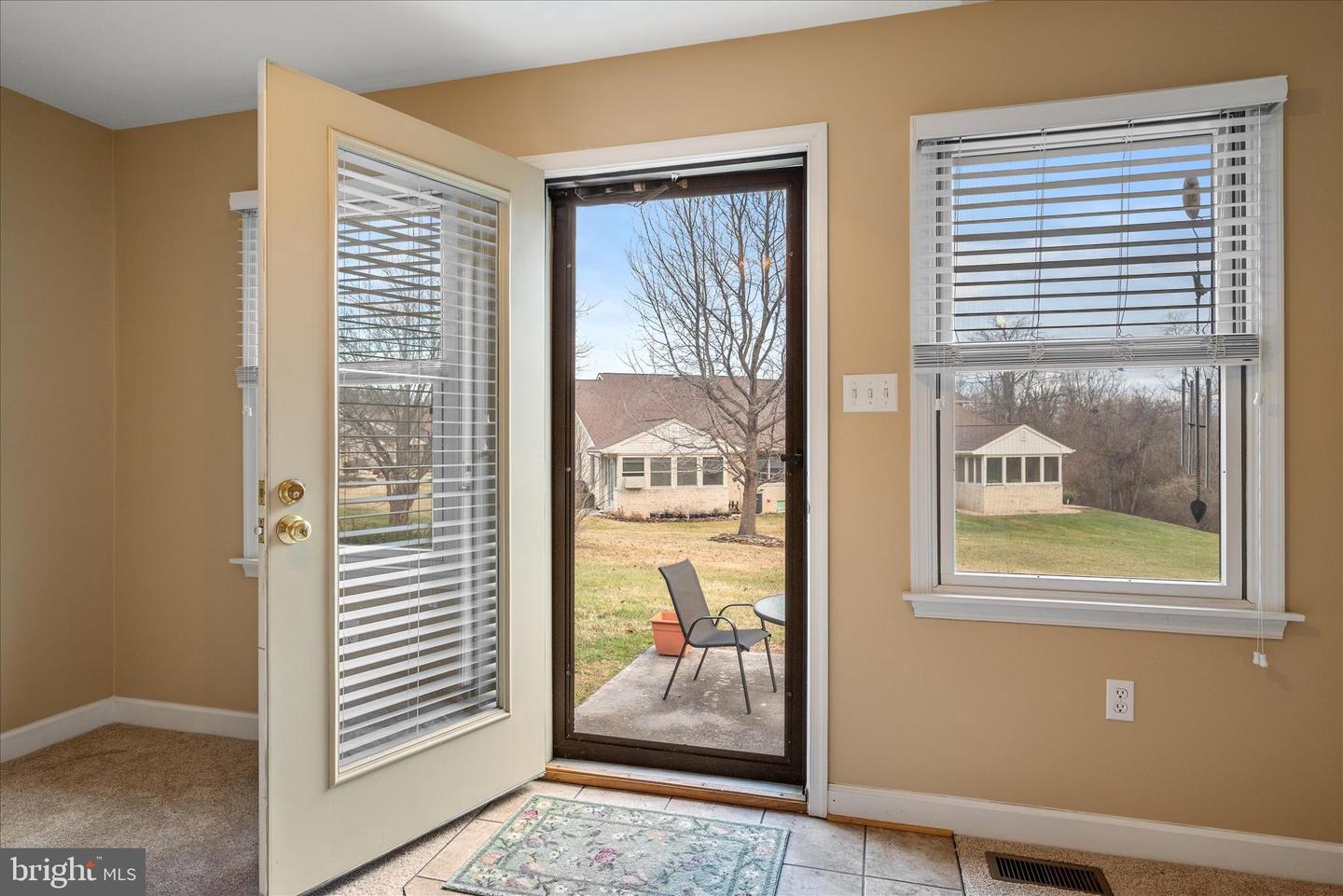 126 FAIRGROUND RD, WOODSTOCK, Virginia 22664, 3 Bedrooms Bedrooms, 9 Rooms Rooms,2 BathroomsBathrooms,Residential,For sale,126 FAIRGROUND RD,VASH2013236 MLS # VASH2013236