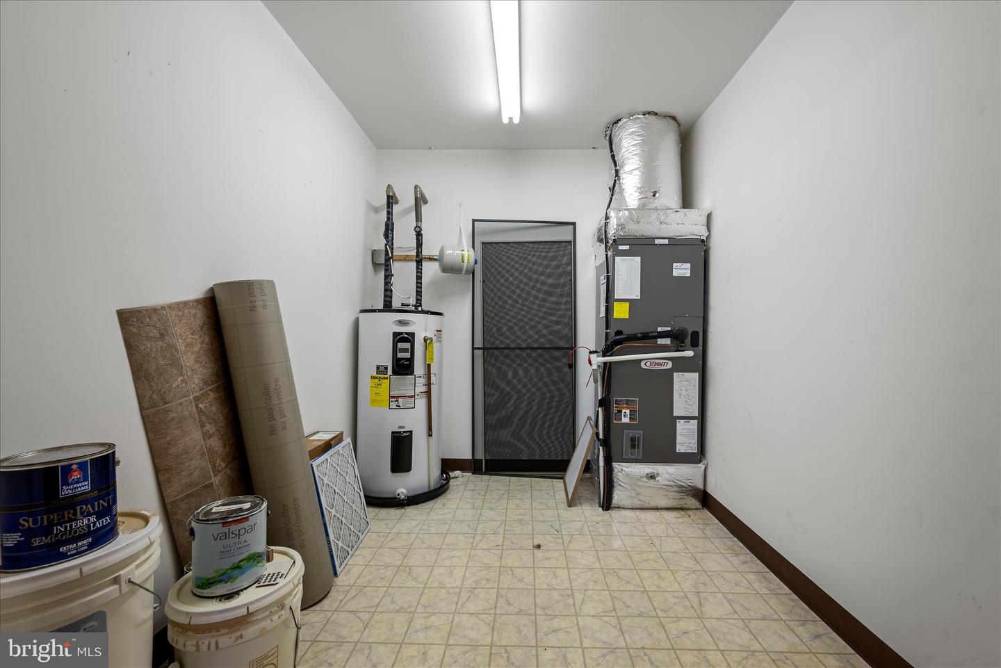 126 FAIRGROUND RD, WOODSTOCK, Virginia 22664, 3 Bedrooms Bedrooms, 9 Rooms Rooms,2 BathroomsBathrooms,Residential,For sale,126 FAIRGROUND RD,VASH2013236 MLS # VASH2013236