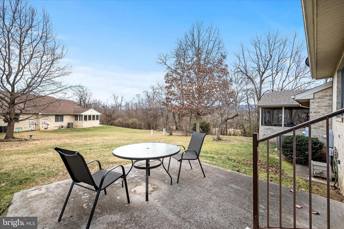 126 FAIRGROUND RD, WOODSTOCK, Virginia 22664, 3 Bedrooms Bedrooms, 9 Rooms Rooms,2 BathroomsBathrooms,Residential,For sale,126 FAIRGROUND RD,VASH2013236 MLS # VASH2013236