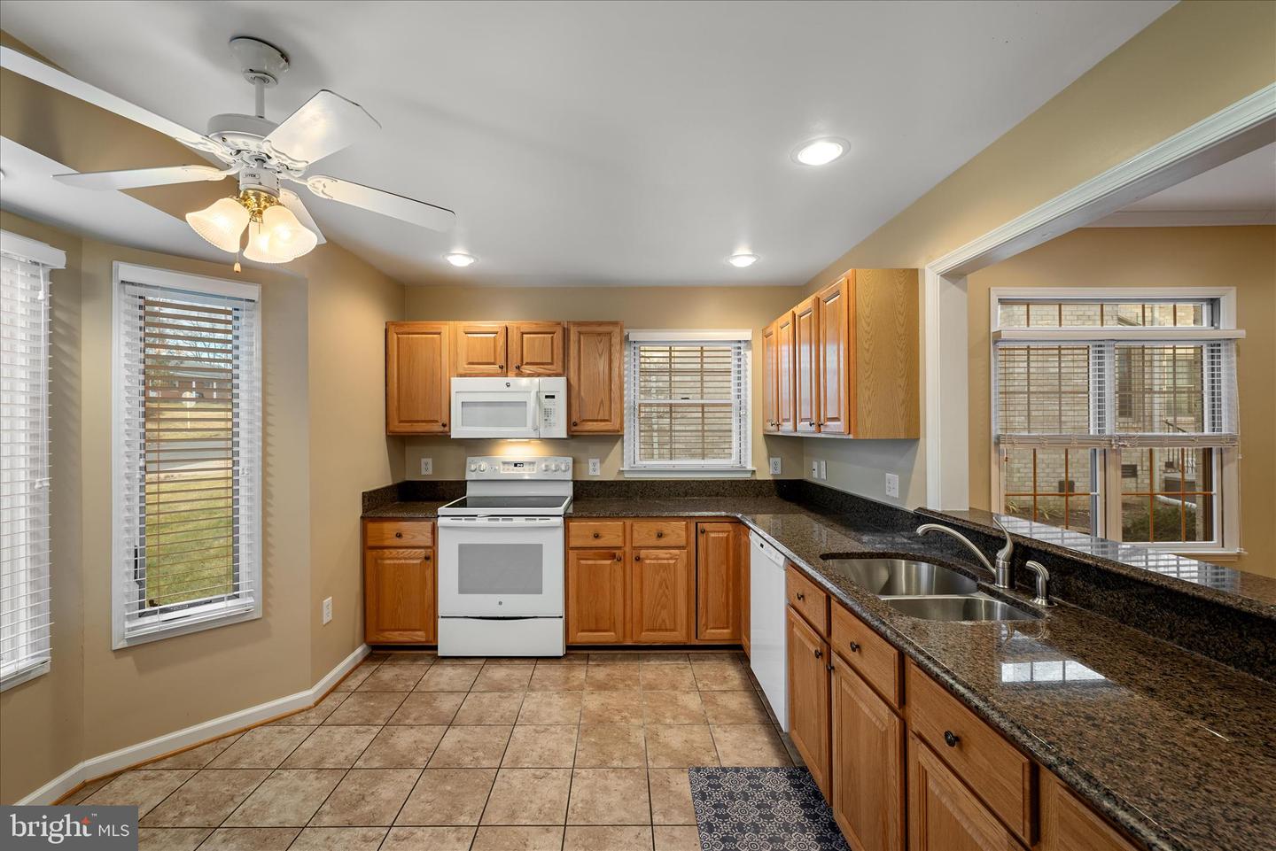 126 FAIRGROUND RD, WOODSTOCK, Virginia 22664, 3 Bedrooms Bedrooms, 9 Rooms Rooms,2 BathroomsBathrooms,Residential,For sale,126 FAIRGROUND RD,VASH2013236 MLS # VASH2013236