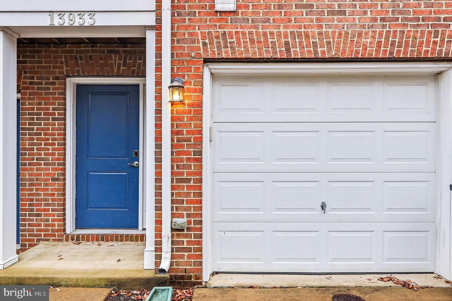 13933 HOLLOW WIND WAY #101, WOODBRIDGE, Virginia 22191, 3 Bedrooms Bedrooms, 6 Rooms Rooms,2 BathroomsBathrooms,Residential,For sale,13933 HOLLOW WIND WAY #101,VAPW2109458 MLS # VAPW2109458