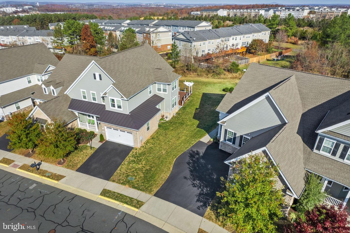 20950 GOOSE PRESERVE DR, ASHBURN, Virginia 20148, 4 Bedrooms Bedrooms, ,4 BathroomsBathrooms,Residential,For sale,20950 GOOSE PRESERVE DR,VALO2112634 MLS # VALO2112634