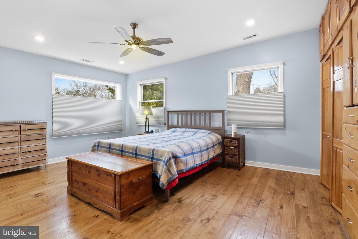 3134 CLAYBORNE AVE, ALEXANDRIA, Virginia 22306, 5 Bedrooms Bedrooms, ,3 BathroomsBathrooms,Residential,For sale,3134 CLAYBORNE AVE,VAFX2283130 MLS # VAFX2283130