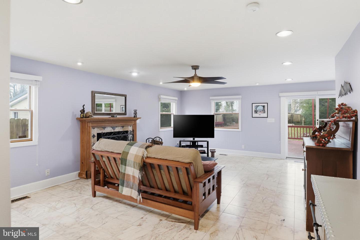 3134 CLAYBORNE AVE, ALEXANDRIA, Virginia 22306, 5 Bedrooms Bedrooms, ,3 BathroomsBathrooms,Residential,For sale,3134 CLAYBORNE AVE,VAFX2283130 MLS # VAFX2283130