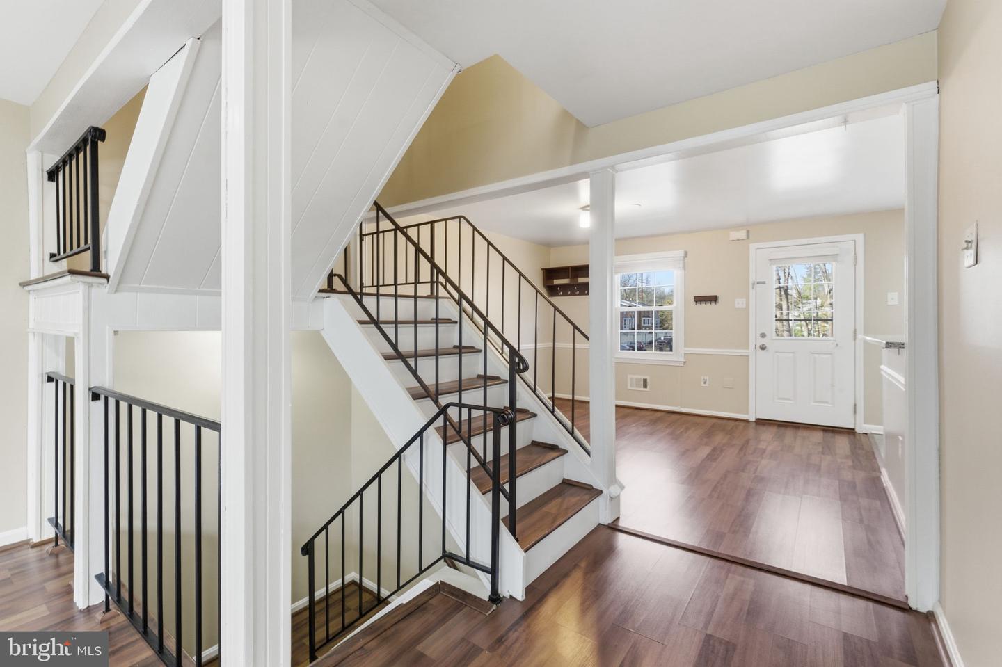 7960 CENTRAL PARK CIR, ALEXANDRIA, Virginia 22309, 4 Bedrooms Bedrooms, ,3 BathroomsBathrooms,Residential,For sale,7960 CENTRAL PARK CIR,VAFX2283182 MLS # VAFX2283182