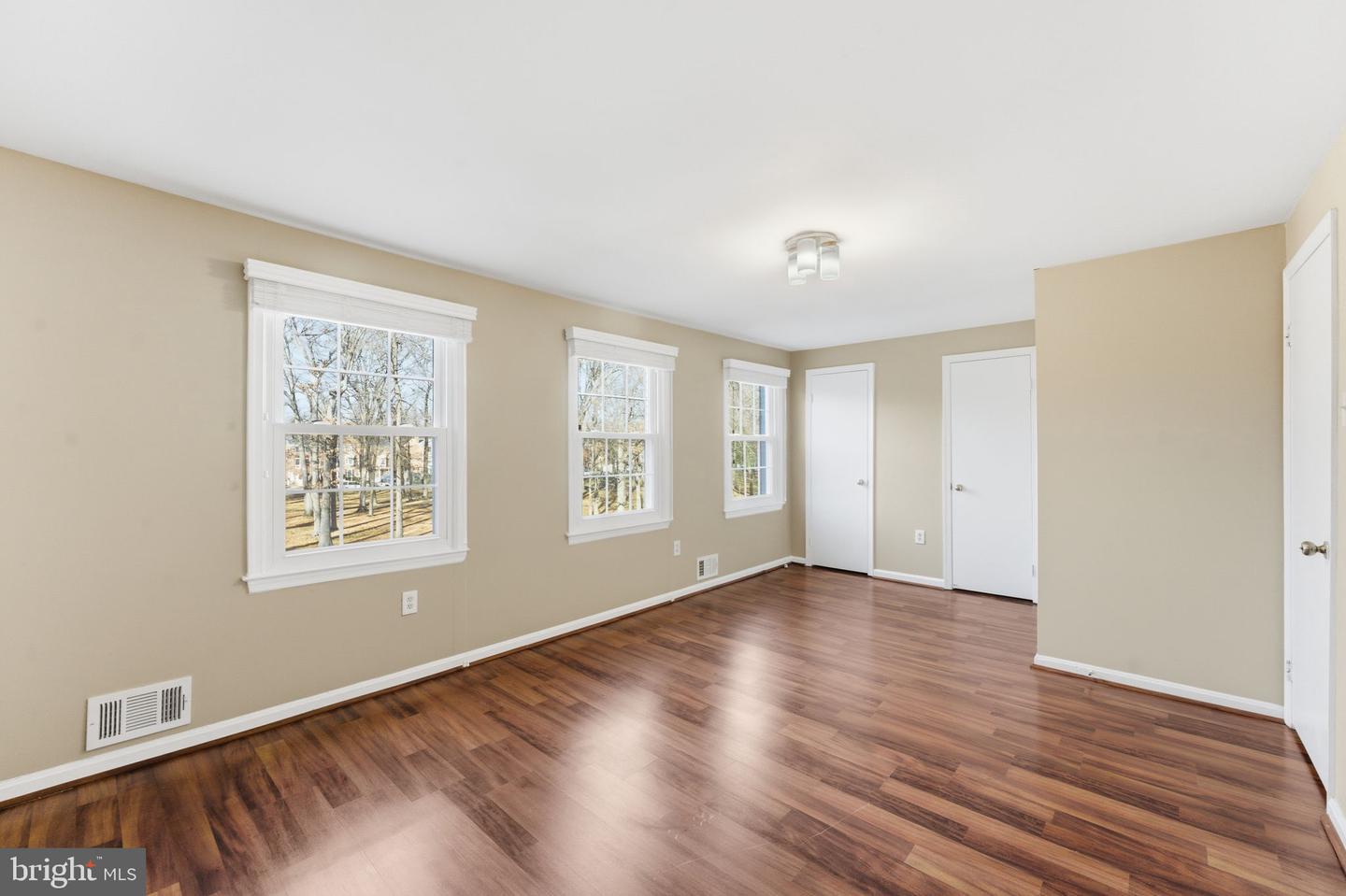 7960 CENTRAL PARK CIR, ALEXANDRIA, Virginia 22309, 4 Bedrooms Bedrooms, ,3 BathroomsBathrooms,Residential,For sale,7960 CENTRAL PARK CIR,VAFX2283182 MLS # VAFX2283182