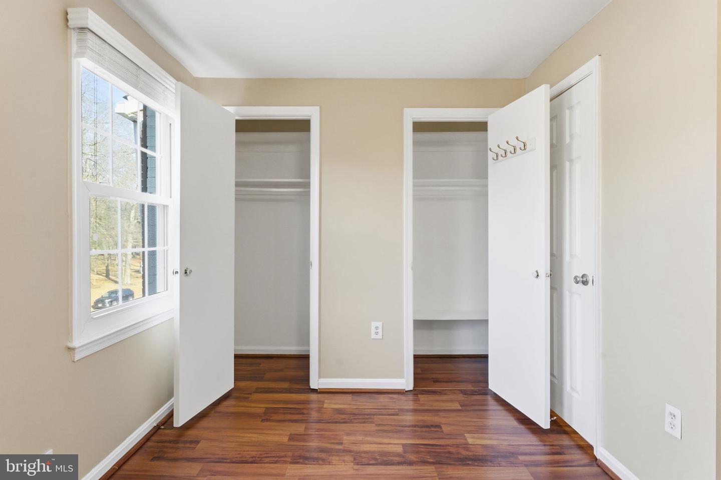 7960 CENTRAL PARK CIR, ALEXANDRIA, Virginia 22309, 4 Bedrooms Bedrooms, ,3 BathroomsBathrooms,Residential,For sale,7960 CENTRAL PARK CIR,VAFX2283182 MLS # VAFX2283182