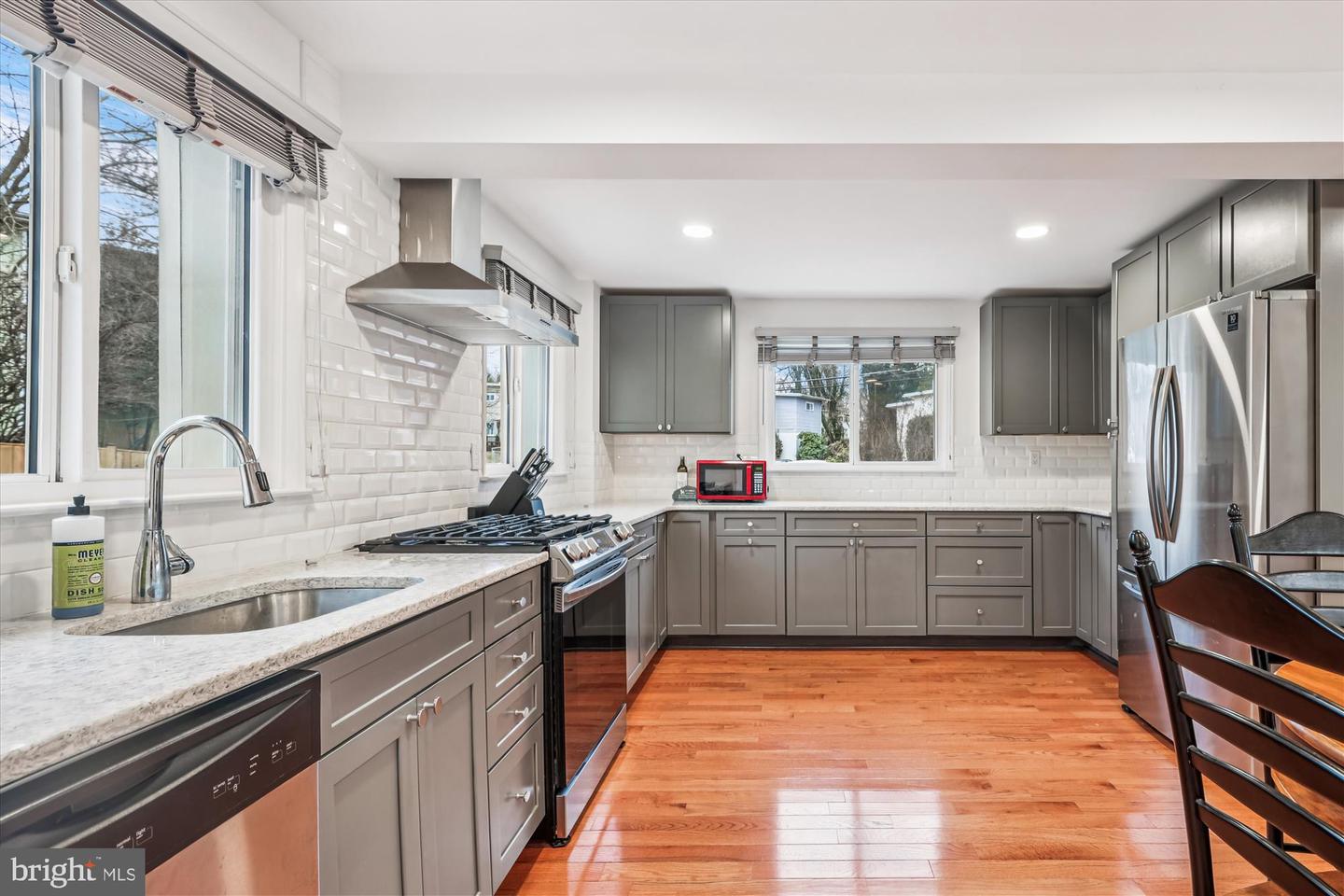 4204 ARDMORE PL, FAIRFAX, Virginia 22030, 3 Bedrooms Bedrooms, ,2 BathroomsBathrooms,Residential,For sale,4204 ARDMORE PL,VAFC2007582 MLS # VAFC2007582