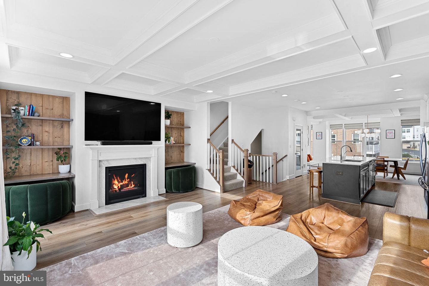 5237 RIDGEVIEW RETREAT DR, CHANTILLY, Virginia 20151, 4 Bedrooms Bedrooms, ,3 BathroomsBathrooms,Residential,For sale,5237 RIDGEVIEW RETREAT DR,VAFX2283212 MLS # VAFX2283212