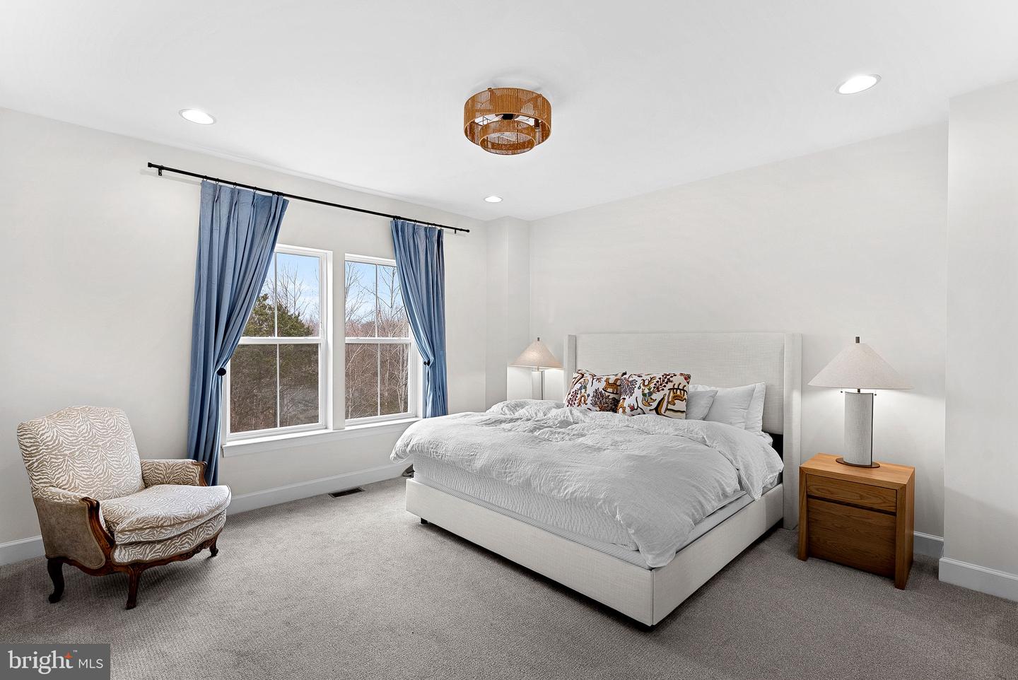 5237 RIDGEVIEW RETREAT DR, CHANTILLY, Virginia 20151, 4 Bedrooms Bedrooms, ,3 BathroomsBathrooms,Residential,For sale,5237 RIDGEVIEW RETREAT DR,VAFX2283212 MLS # VAFX2283212