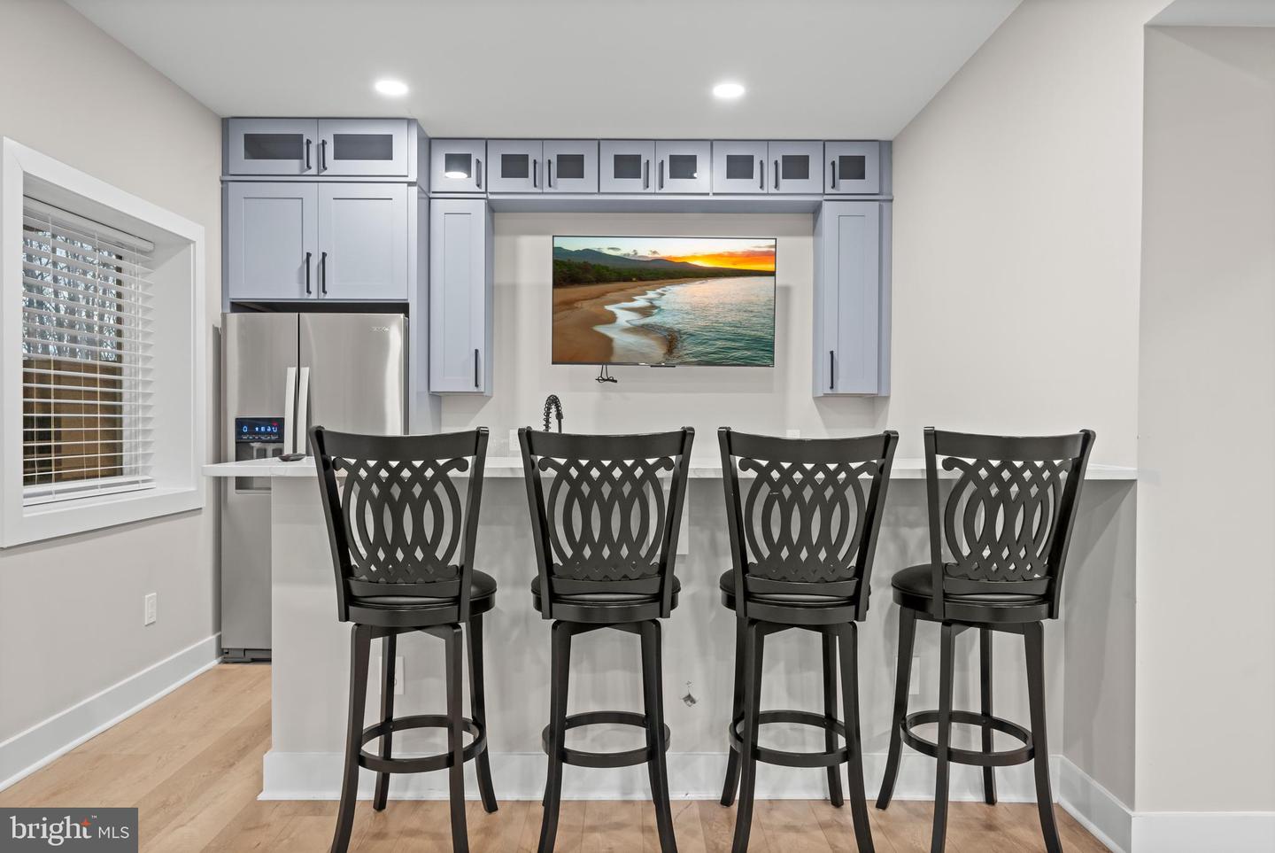 13549 HANGING ROCK LN, LOVETTSVILLE, Virginia 20180, 4 Bedrooms Bedrooms, ,4 BathroomsBathrooms,Residential,For sale,13549 HANGING ROCK LN,VALO2112946 MLS # VALO2112946