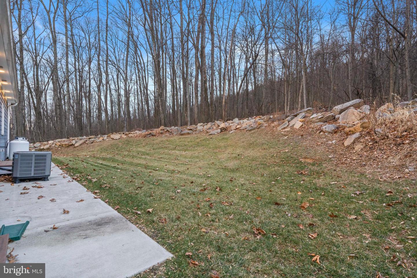 13549 HANGING ROCK LN, LOVETTSVILLE, Virginia 20180, 4 Bedrooms Bedrooms, ,4 BathroomsBathrooms,Residential,For sale,13549 HANGING ROCK LN,VALO2112946 MLS # VALO2112946