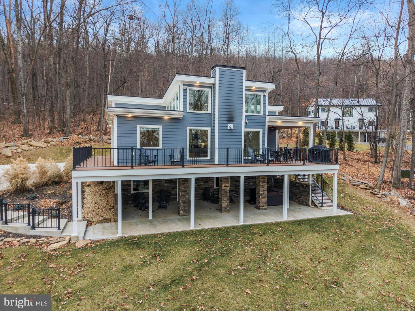 13549 HANGING ROCK LN, LOVETTSVILLE, Virginia 20180, 4 Bedrooms Bedrooms, ,4 BathroomsBathrooms,Residential,For sale,13549 HANGING ROCK LN,VALO2112946 MLS # VALO2112946