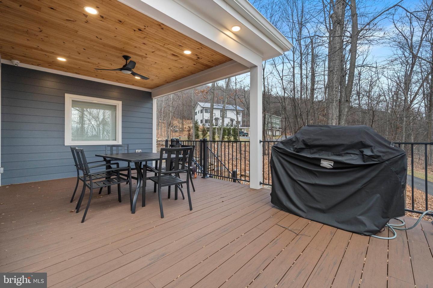 13549 HANGING ROCK LN, LOVETTSVILLE, Virginia 20180, 4 Bedrooms Bedrooms, ,4 BathroomsBathrooms,Residential,For sale,13549 HANGING ROCK LN,VALO2112946 MLS # VALO2112946