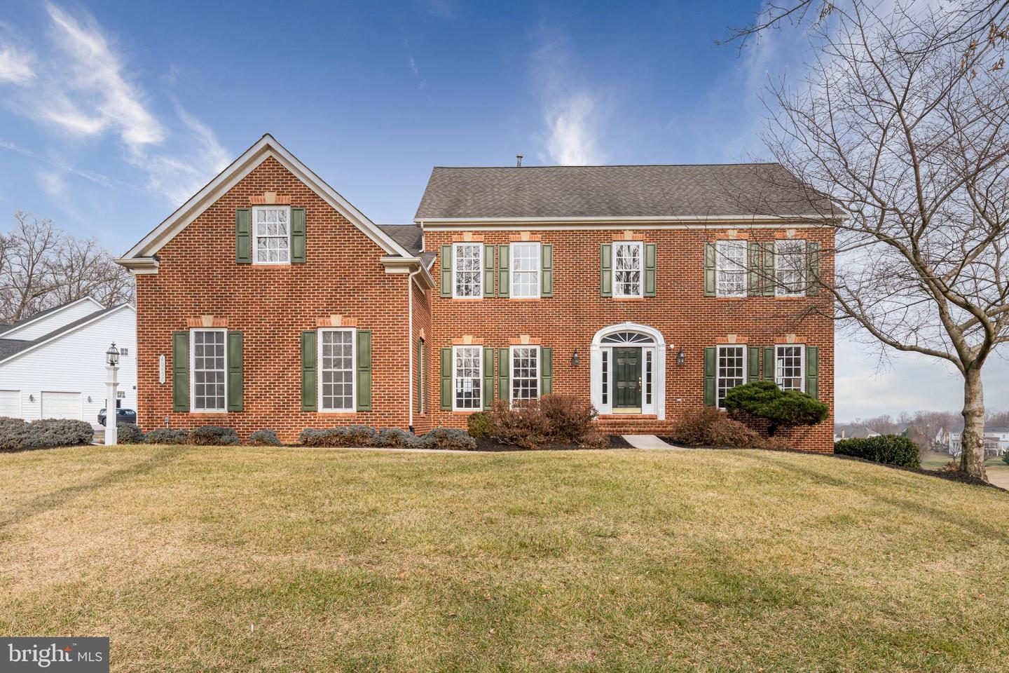 40452 HICKORY RIDGE PL, ALDIE, Virginia 20105, 4 Bedrooms Bedrooms, 19 Rooms Rooms,3 BathroomsBathrooms,Residential,For sale,40452 HICKORY RIDGE PL,VALO2112950 MLS # VALO2112950