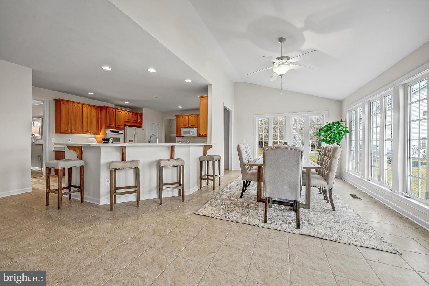 40452 HICKORY RIDGE PL, ALDIE, Virginia 20105, 4 Bedrooms Bedrooms, 19 Rooms Rooms,3 BathroomsBathrooms,Residential,For sale,40452 HICKORY RIDGE PL,VALO2112950 MLS # VALO2112950