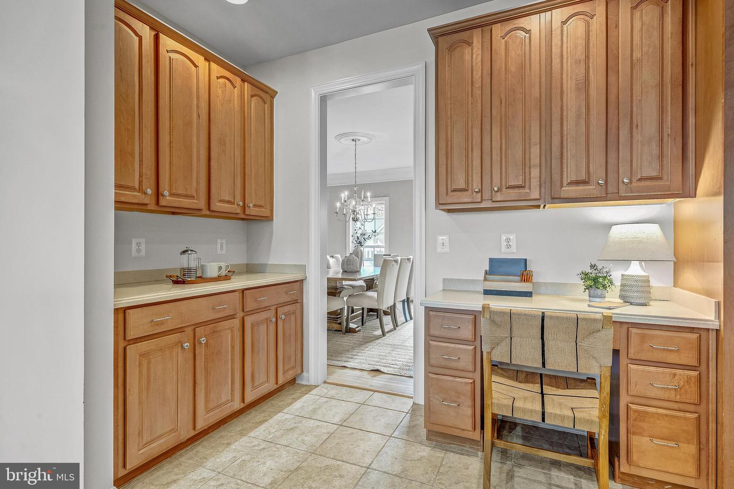 40452 HICKORY RIDGE PL, ALDIE, Virginia 20105, 4 Bedrooms Bedrooms, 19 Rooms Rooms,3 BathroomsBathrooms,Residential,For sale,40452 HICKORY RIDGE PL,VALO2112950 MLS # VALO2112950