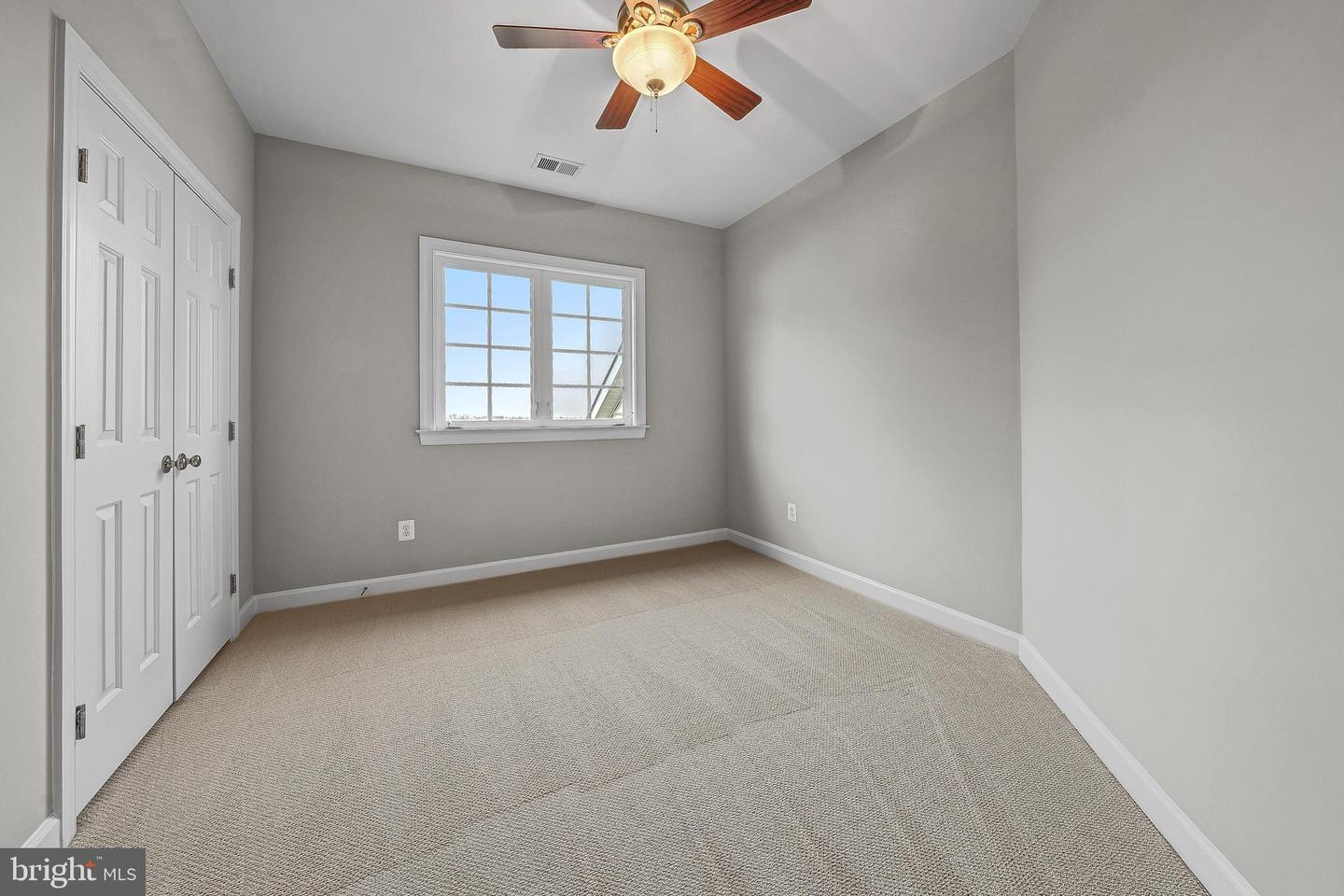 40452 HICKORY RIDGE PL, ALDIE, Virginia 20105, 4 Bedrooms Bedrooms, 19 Rooms Rooms,3 BathroomsBathrooms,Residential,For sale,40452 HICKORY RIDGE PL,VALO2112950 MLS # VALO2112950