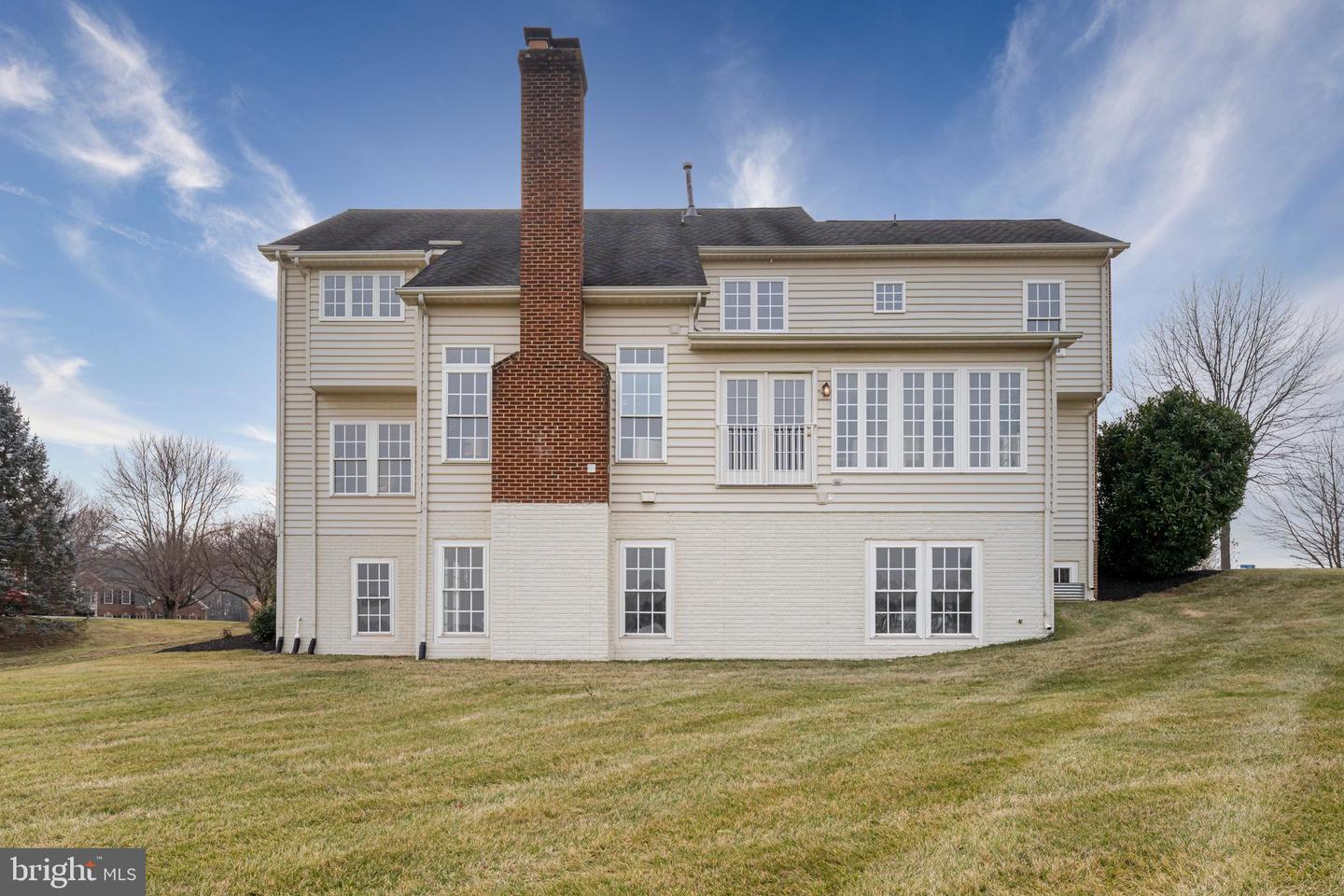 40452 HICKORY RIDGE PL, ALDIE, Virginia 20105, 4 Bedrooms Bedrooms, 19 Rooms Rooms,3 BathroomsBathrooms,Residential,For sale,40452 HICKORY RIDGE PL,VALO2112950 MLS # VALO2112950