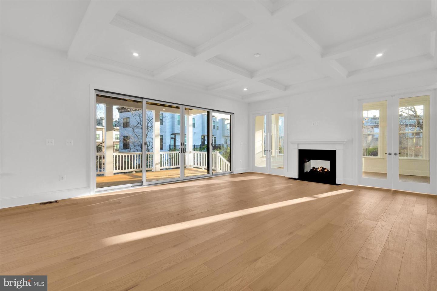 2021 NORDLIE PL, FALLS CHURCH, Virginia 22043, 6 Bedrooms Bedrooms, ,5 BathroomsBathrooms,Residential,For sale,2021 NORDLIE PL,VAFX2283276 MLS # VAFX2283276