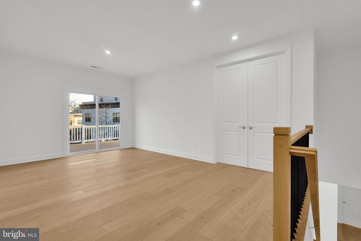 2021 NORDLIE PL, FALLS CHURCH, Virginia 22043, 6 Bedrooms Bedrooms, ,5 BathroomsBathrooms,Residential,For sale,2021 NORDLIE PL,VAFX2283276 MLS # VAFX2283276