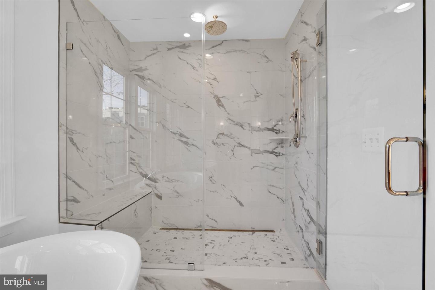 2021 NORDLIE PL, FALLS CHURCH, Virginia 22043, 6 Bedrooms Bedrooms, ,5 BathroomsBathrooms,Residential,For sale,2021 NORDLIE PL,VAFX2283276 MLS # VAFX2283276