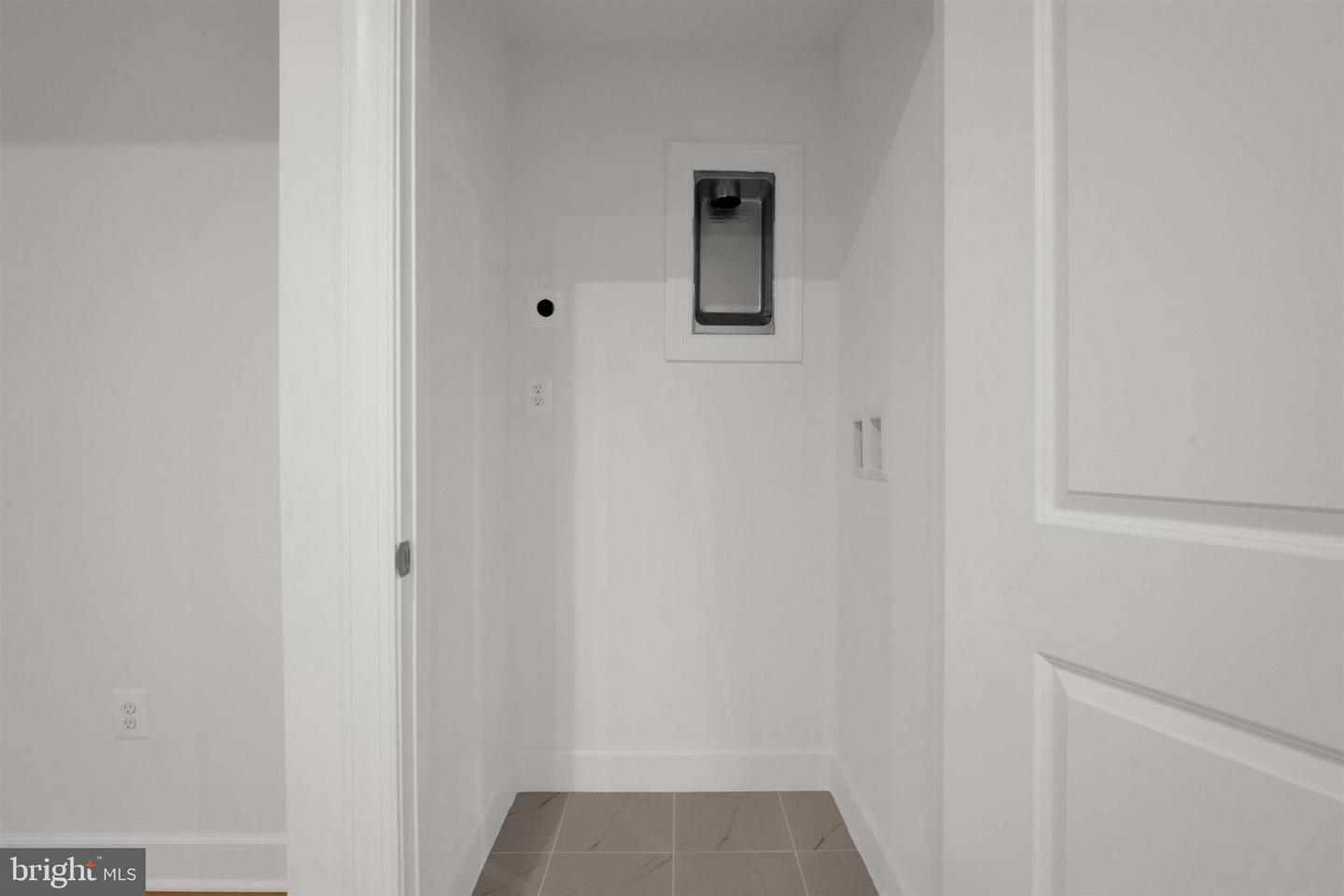 2021 NORDLIE PL, FALLS CHURCH, Virginia 22043, 6 Bedrooms Bedrooms, ,5 BathroomsBathrooms,Residential,For sale,2021 NORDLIE PL,VAFX2283276 MLS # VAFX2283276